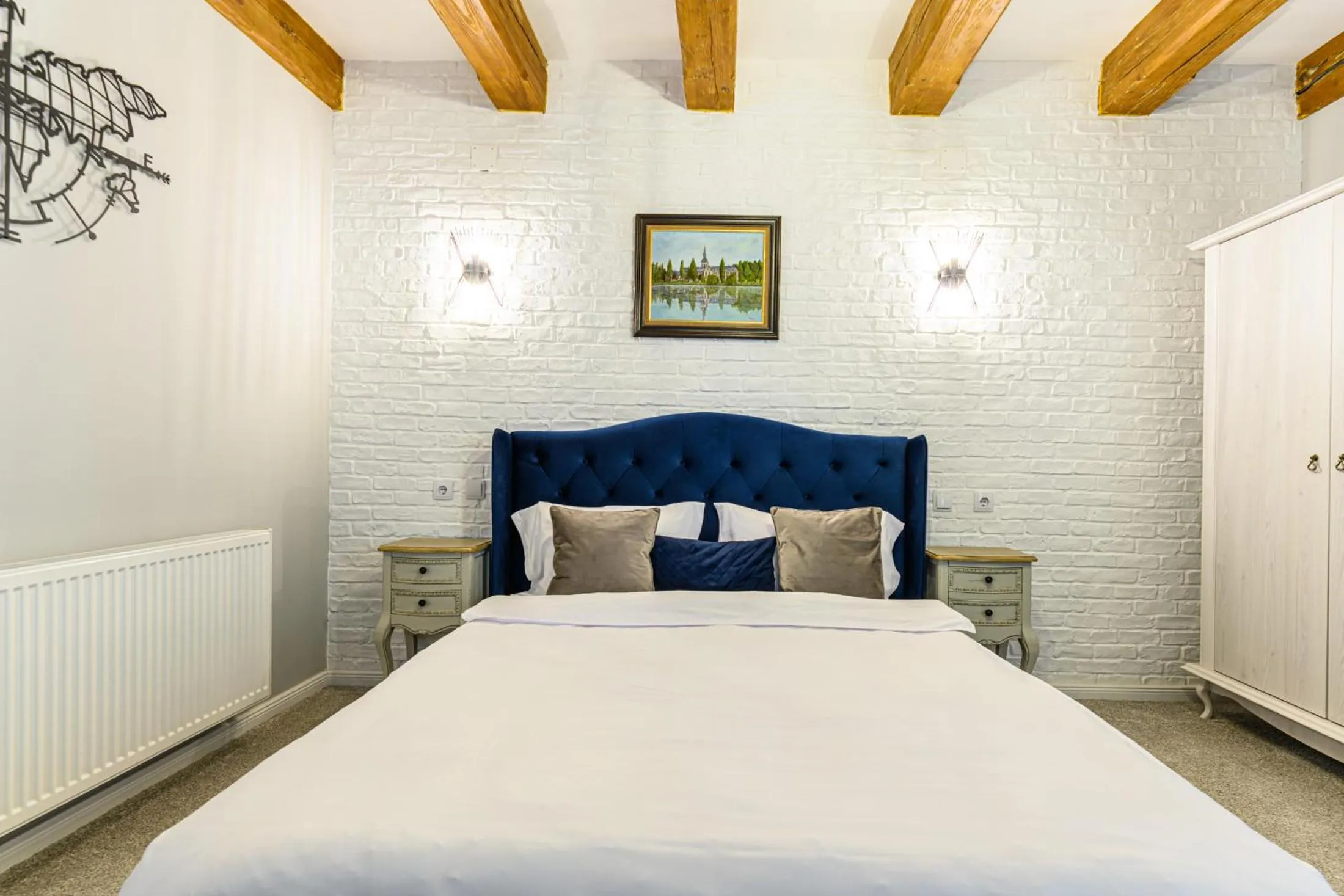 Bed in Dallure House Boutique Brasov