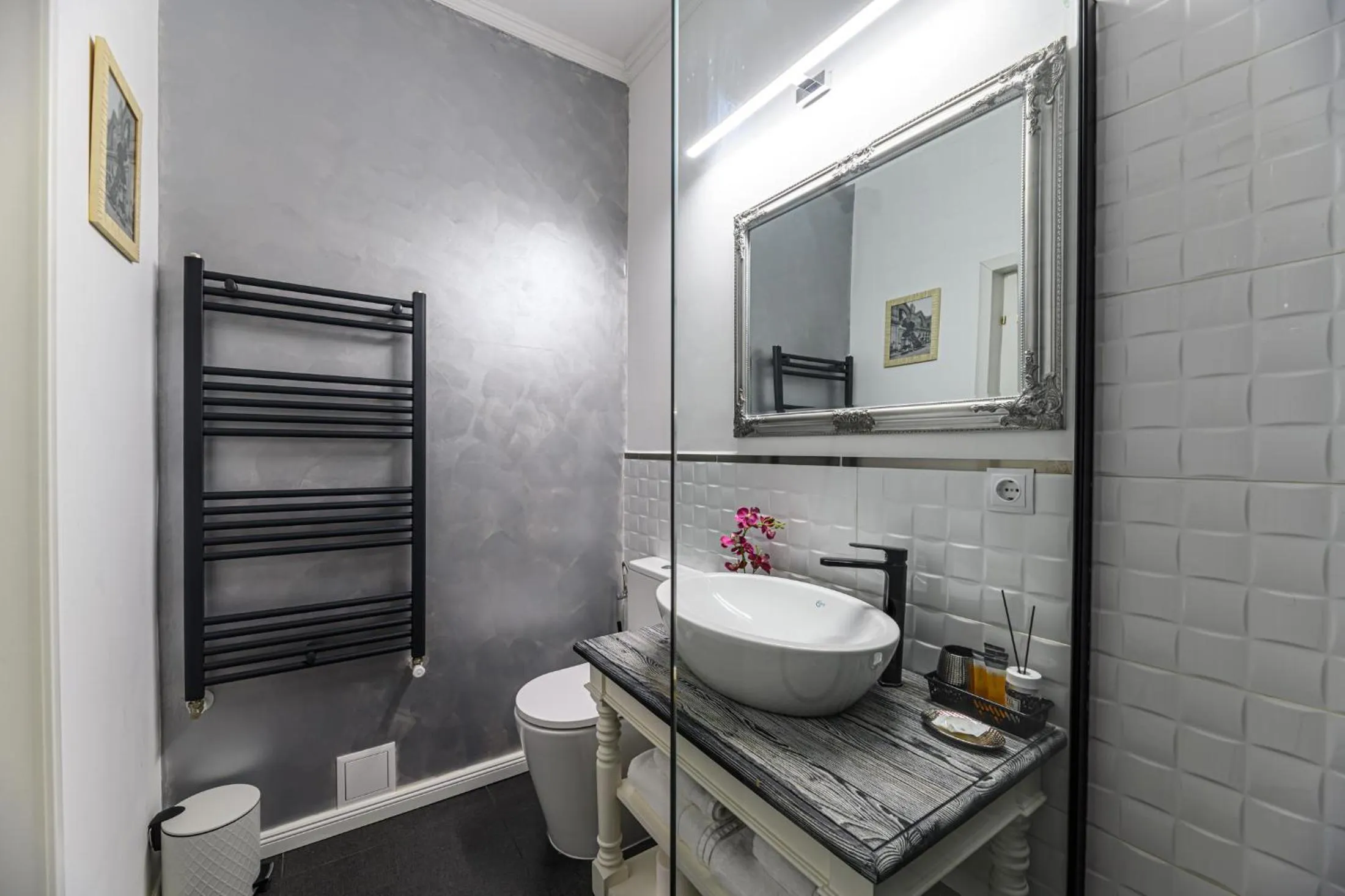 Bathroom in Dallure House Boutique Brasov