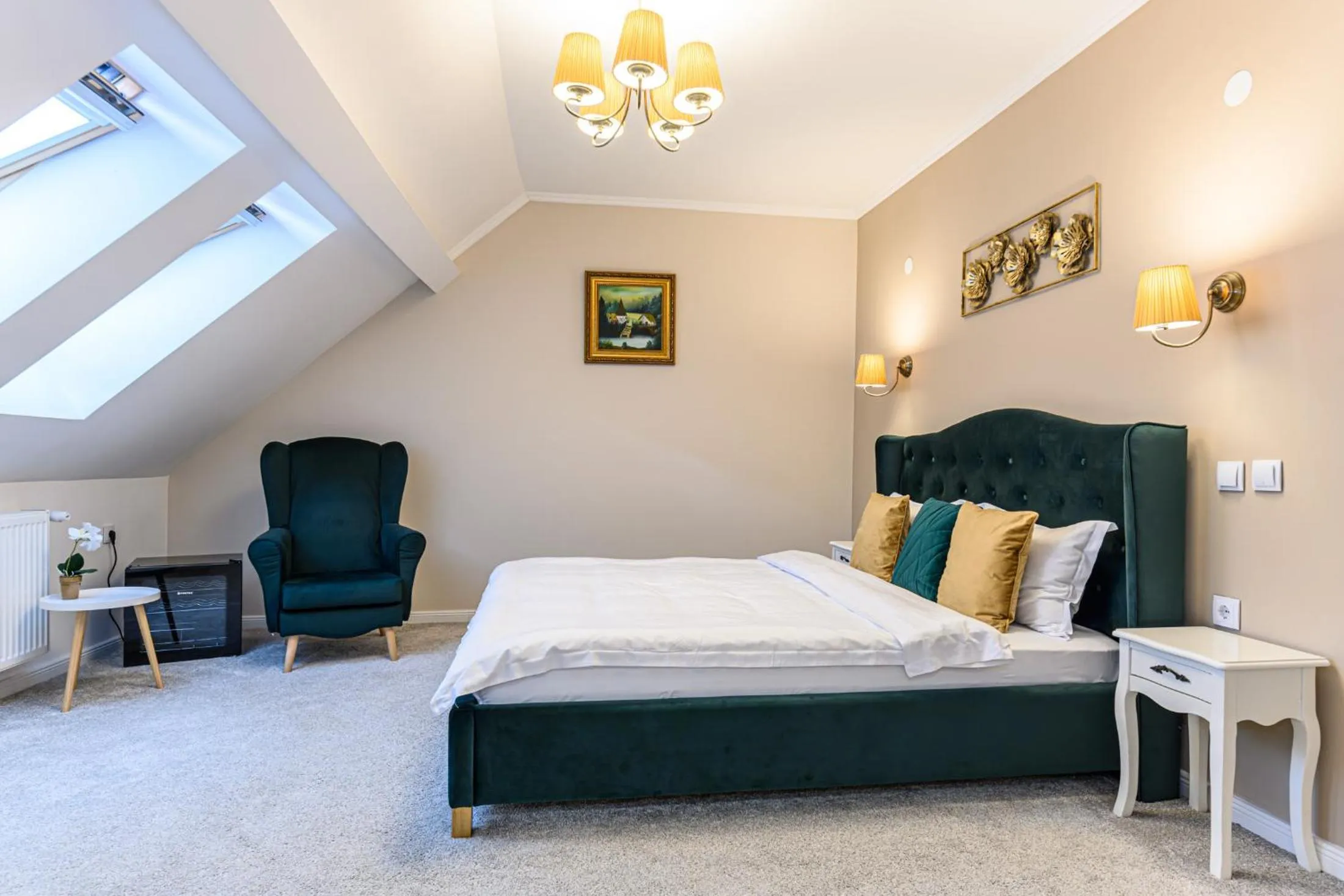 Bed in Dallure House Boutique Brasov