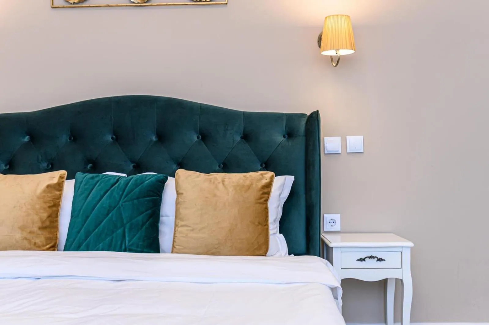 Bed in Dallure House Boutique Brasov