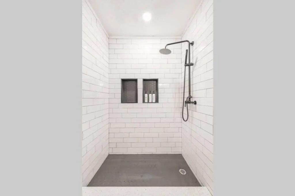 Stylish & Spacious Home Near ATL