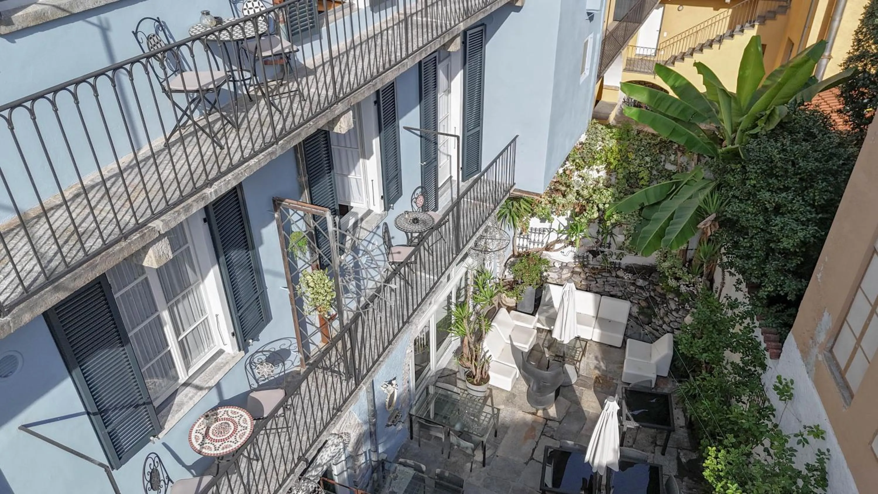 Property building in Caffè dell'Arte Boutique Rooms Locarno