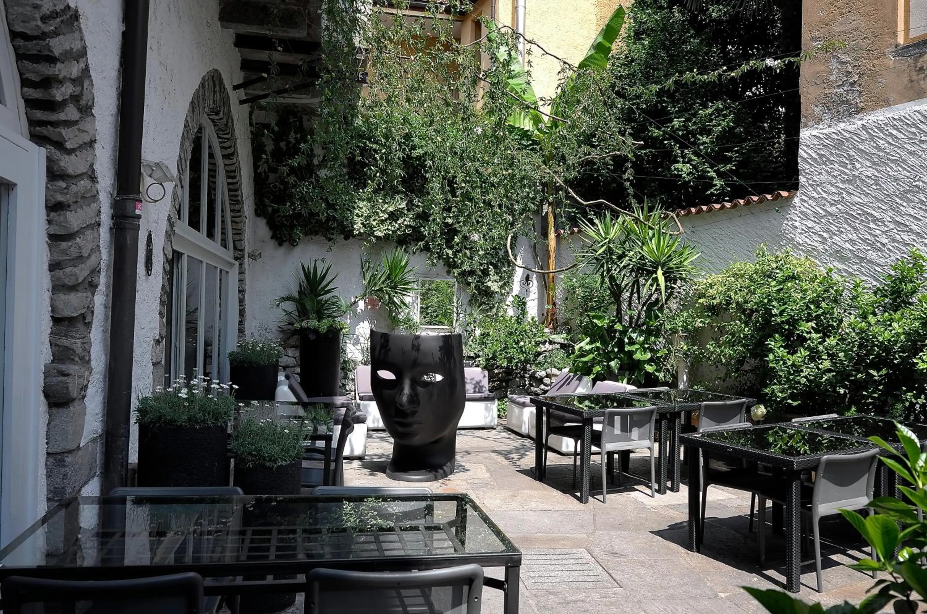 Patio in Caffè dell'Arte Boutique Rooms Locarno