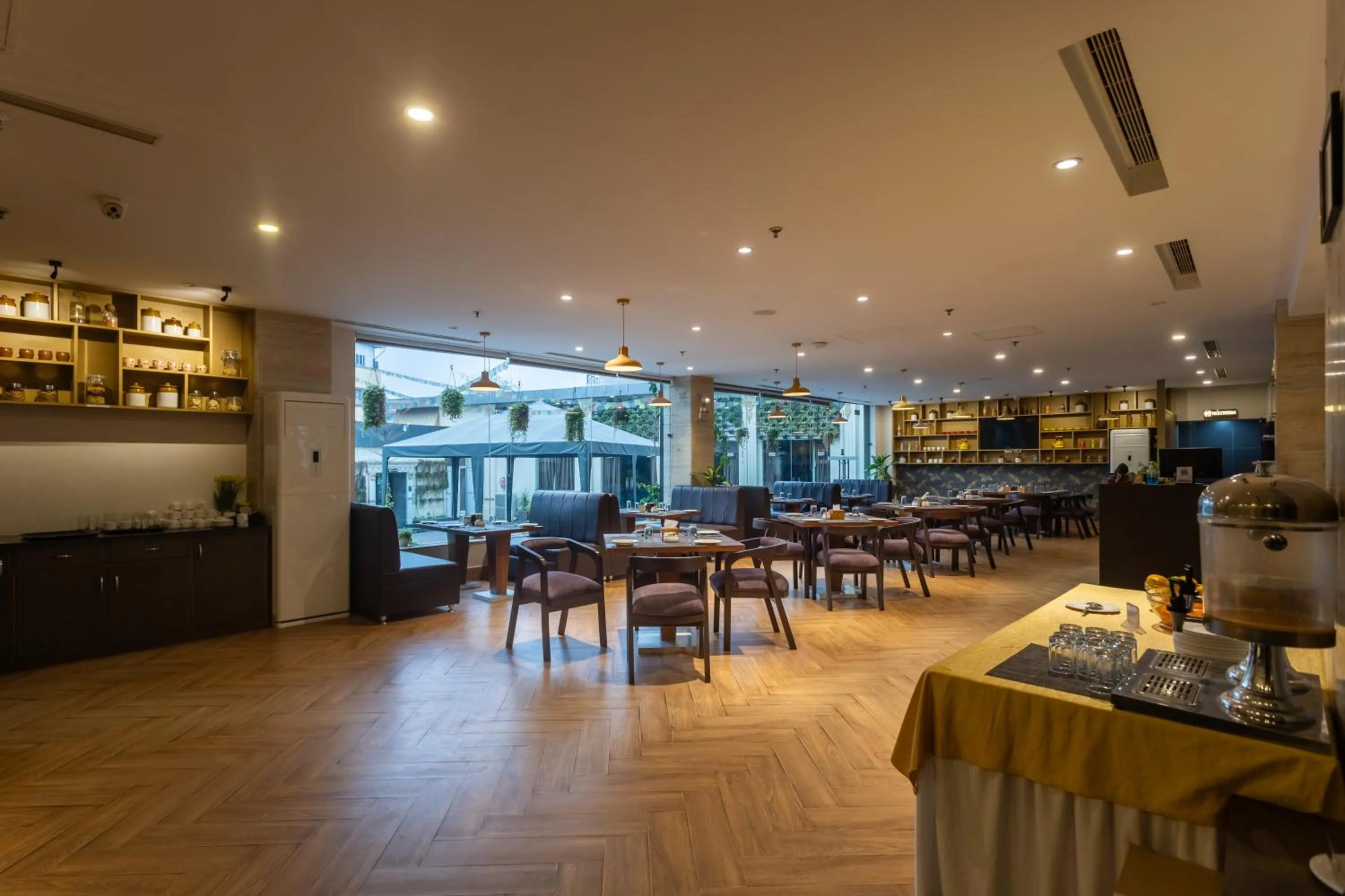 Restaurant/places to eat in Hotel Da Flamingo