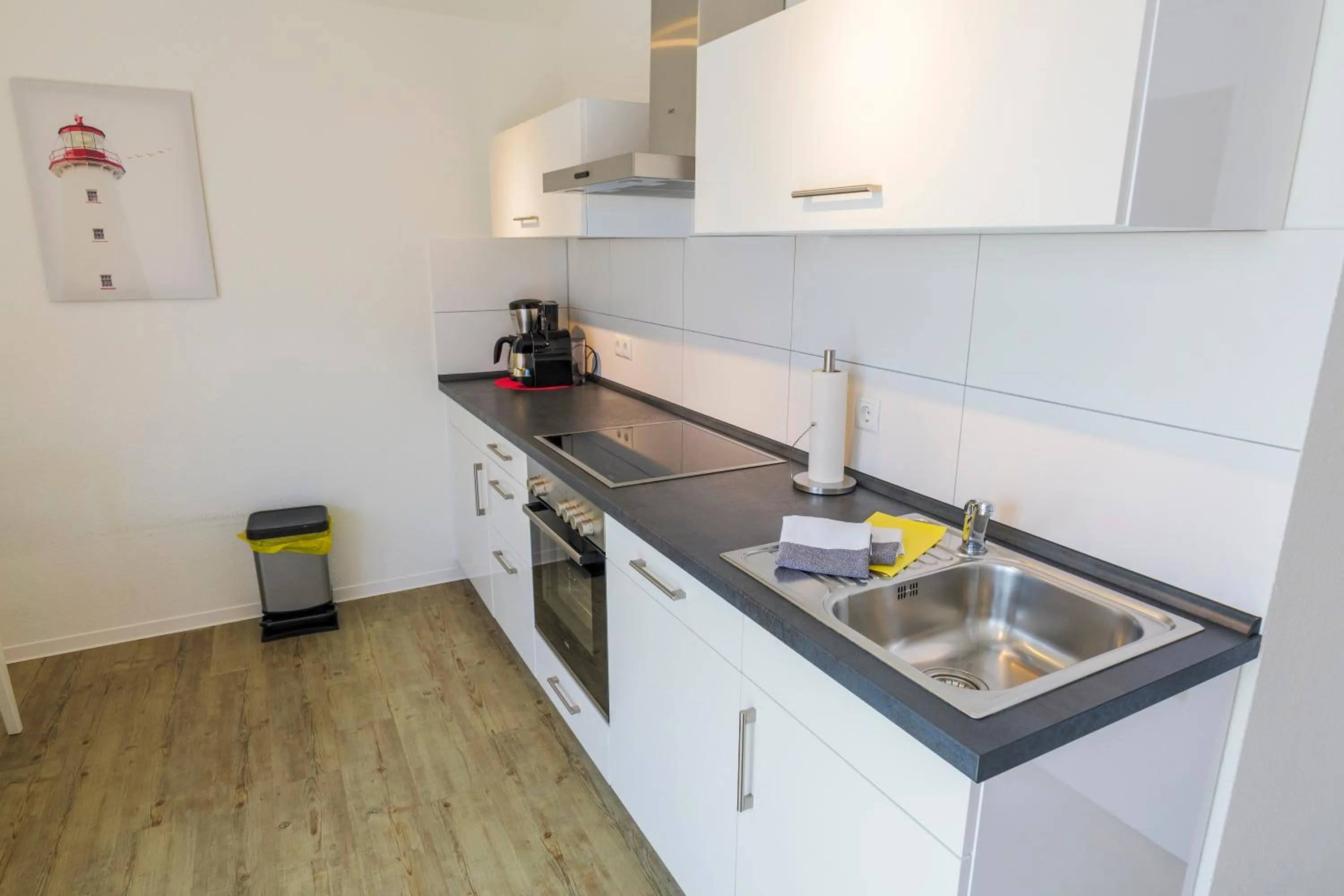 Kitchen or kitchenette in Hotel Hafen Büsum