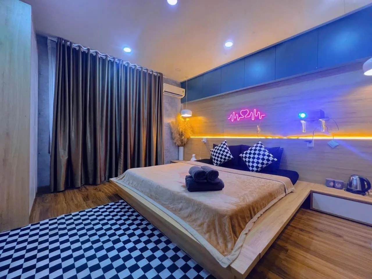 MIS HOSTEL Cần Thơ