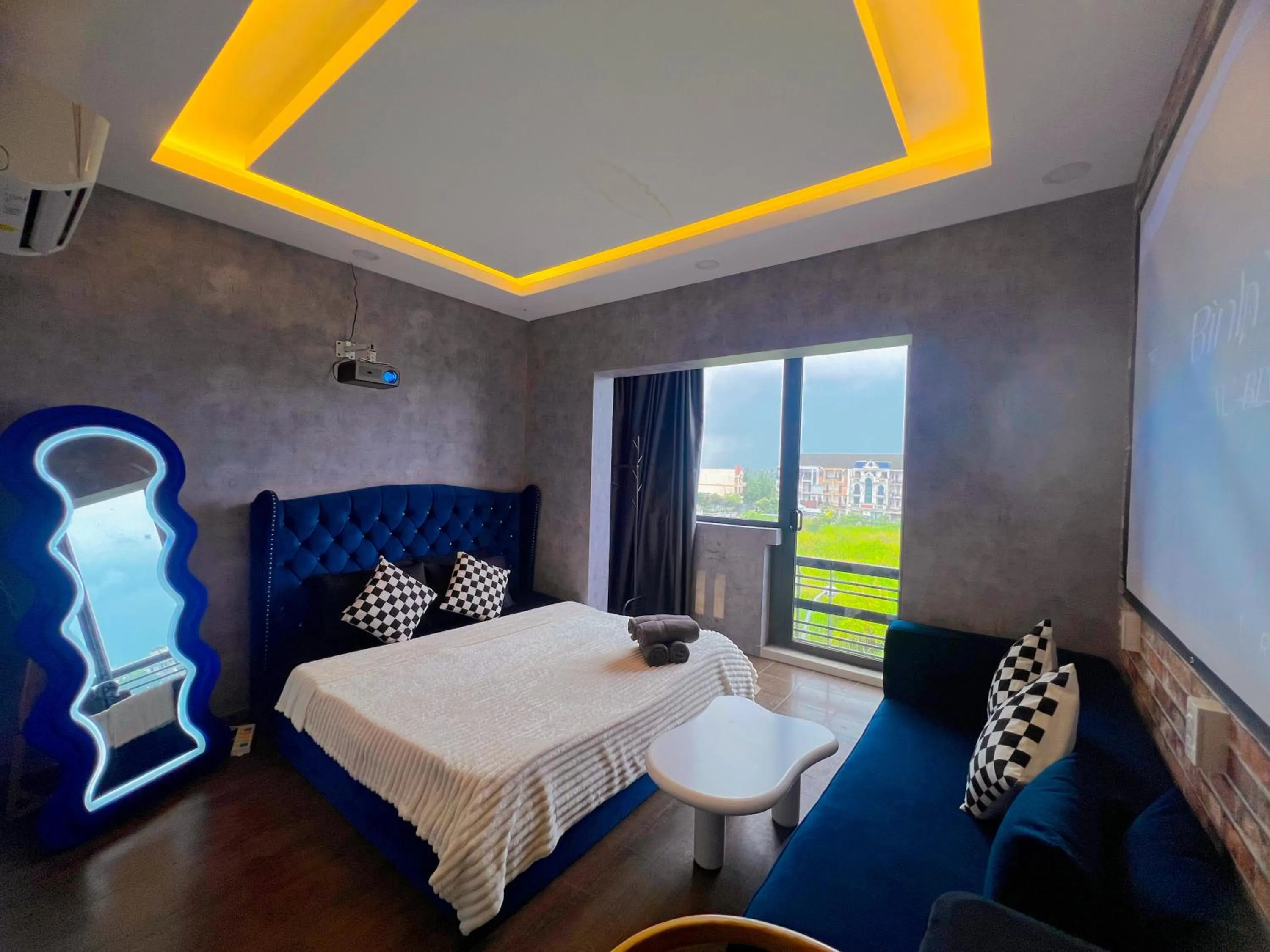 MIS HOSTEL Cần Thơ