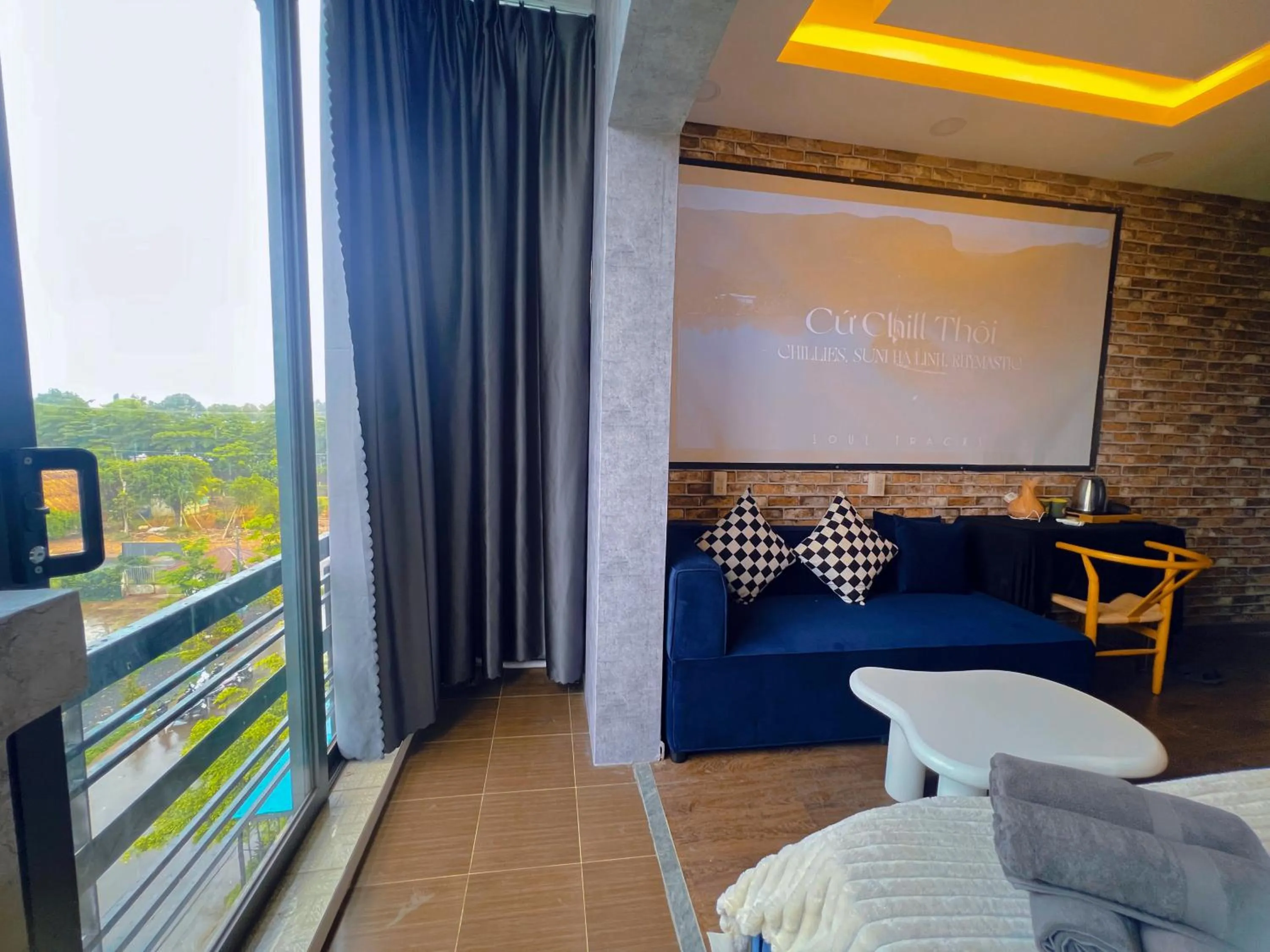 MIS HOSTEL Cần Thơ