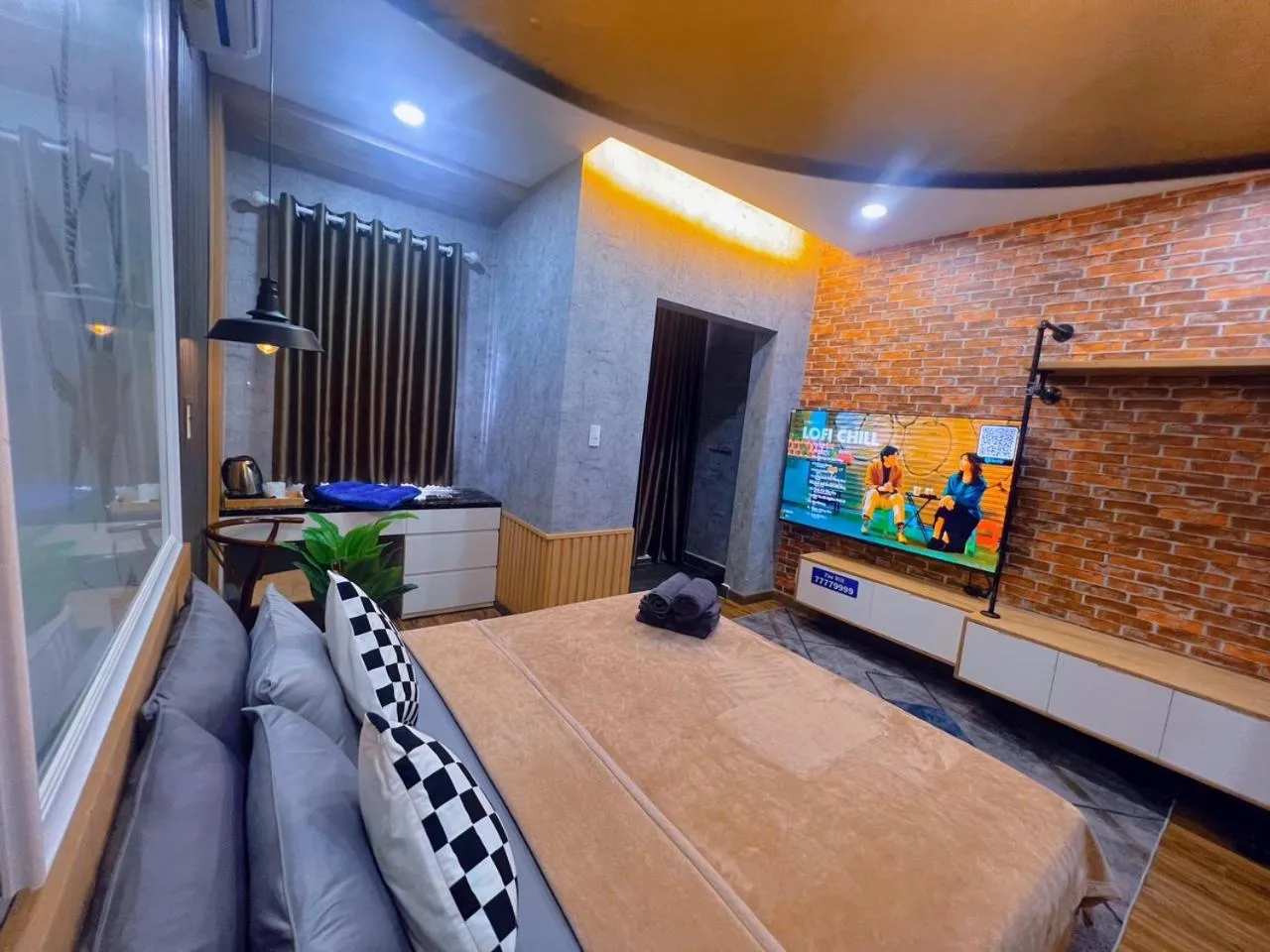 MIS HOSTEL Cần Thơ