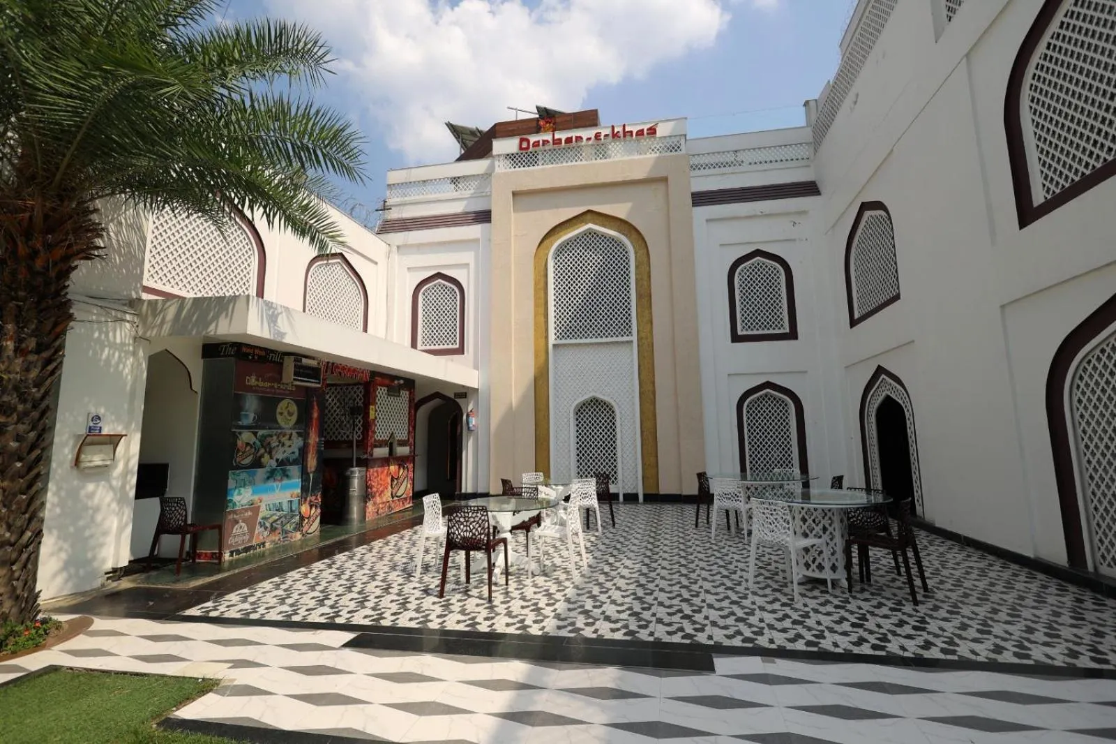 Property building in Hotel Darbar-E-Khas