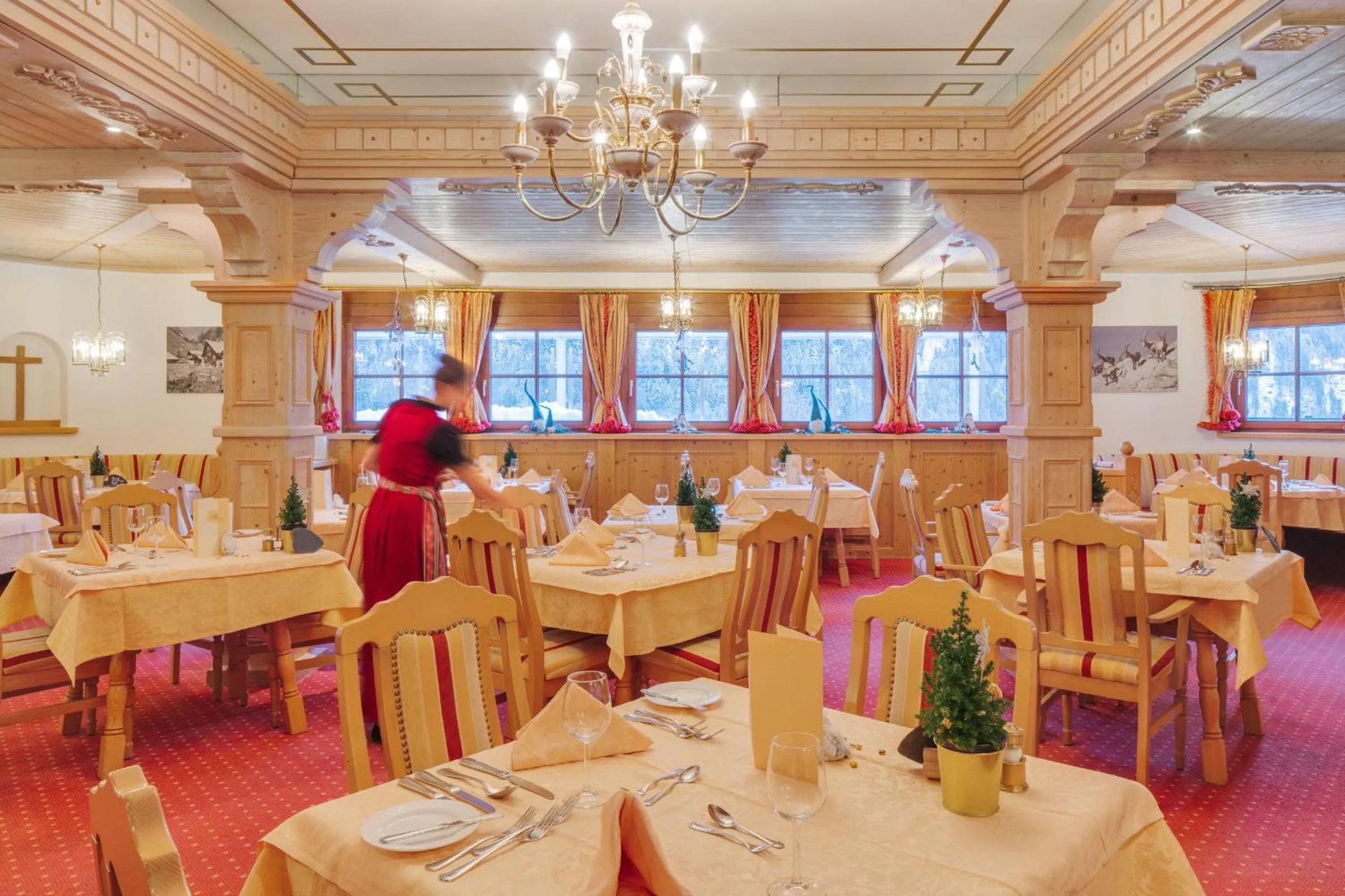 Restaurant/places to eat in Berg-Spa & Hotel Zamangspitze