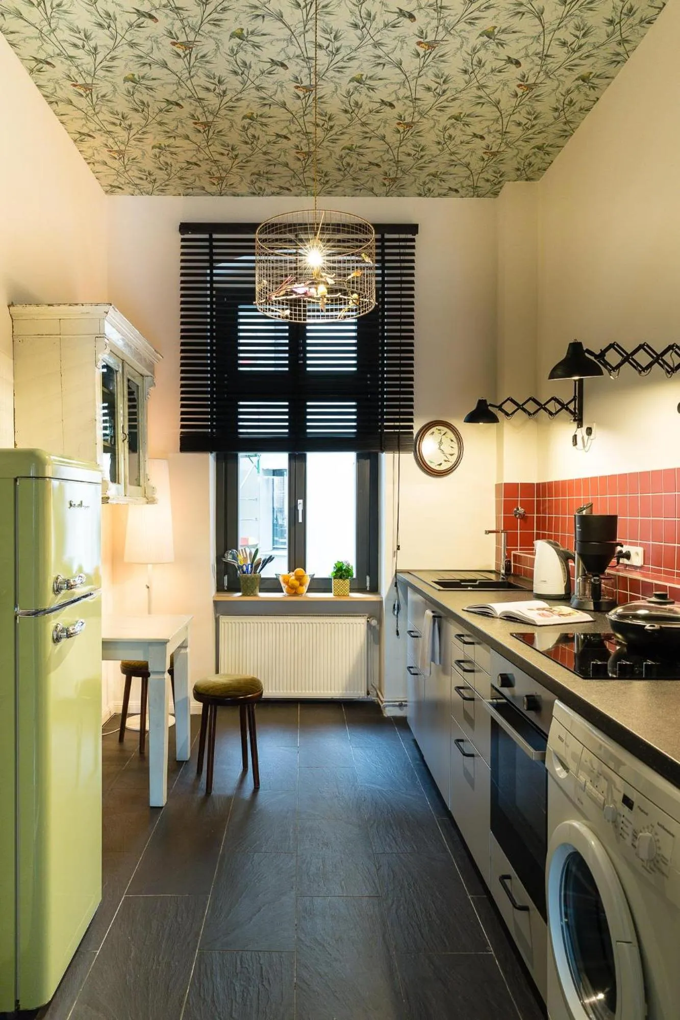 Kitchen or kitchenette in Brilliant Apartments