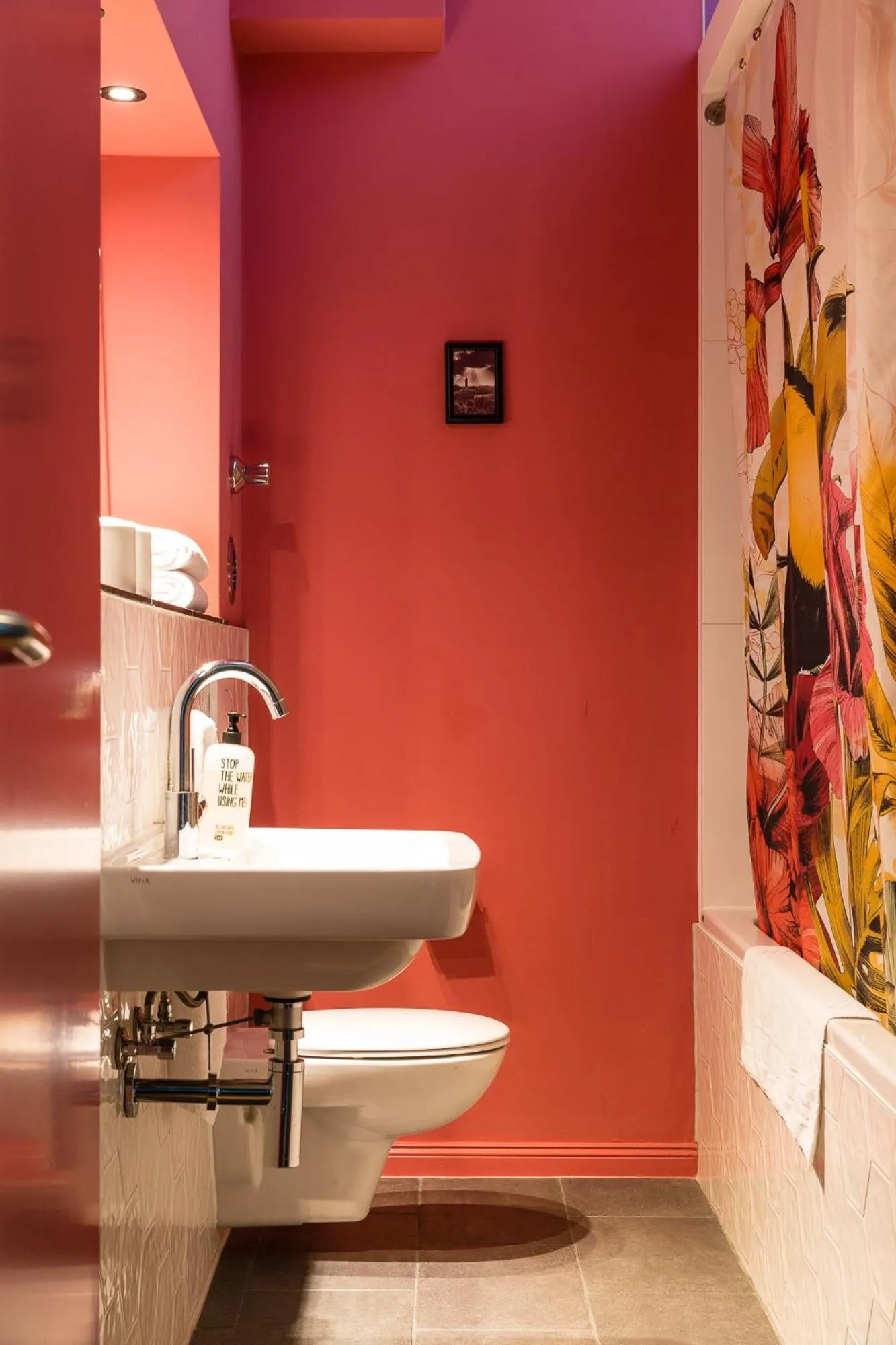 Bathroom in Brilliant Apartments