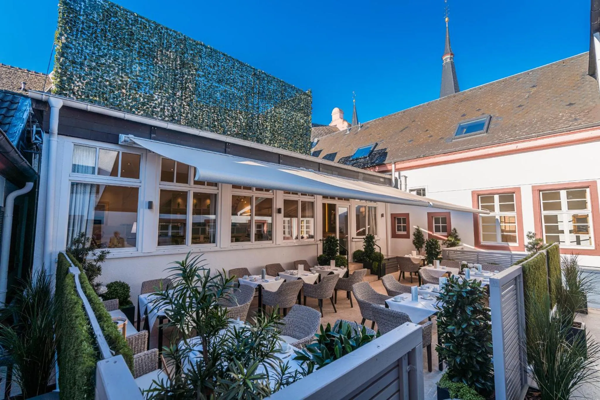 Breakfast in Deidesheimer Hof