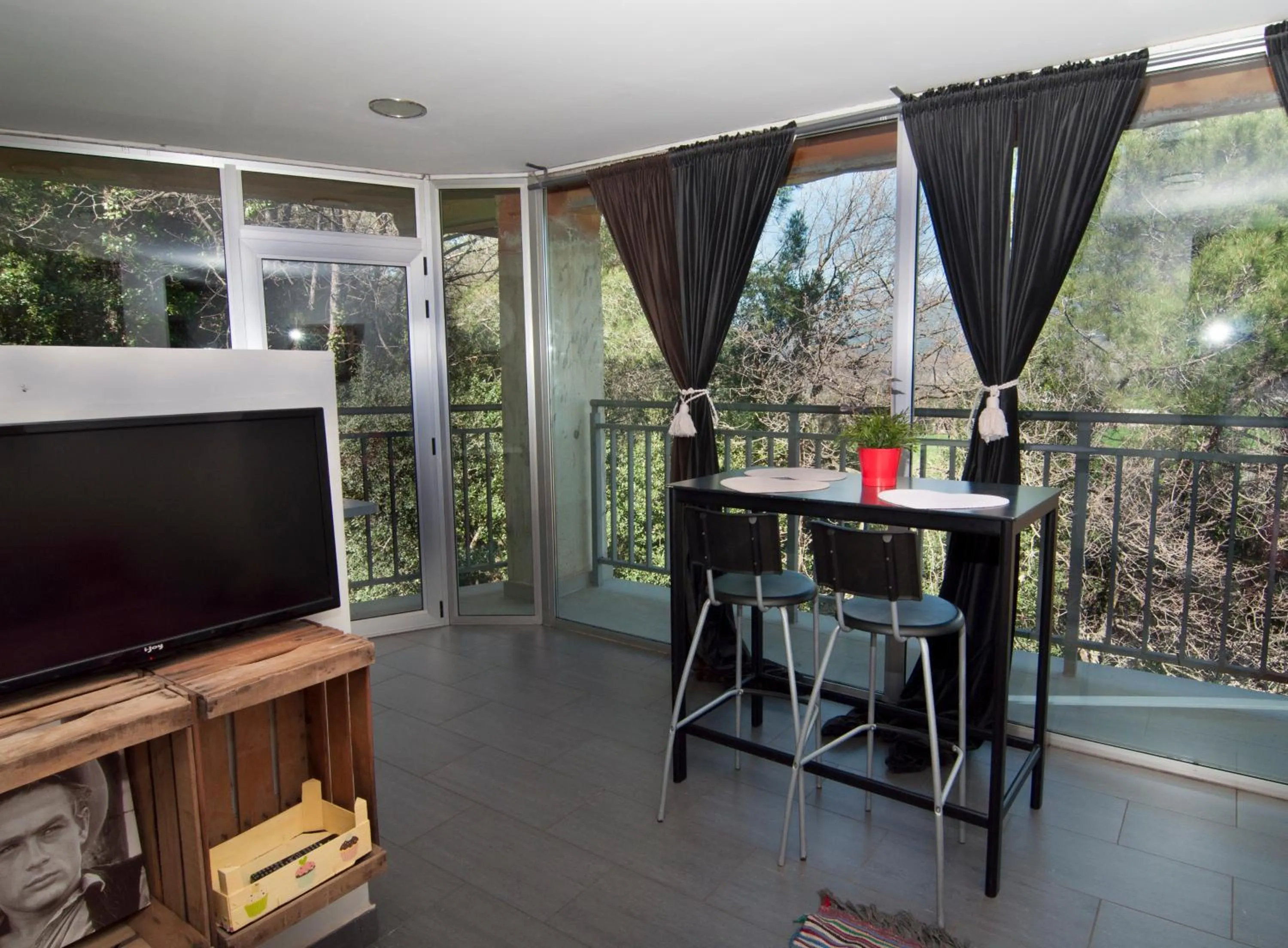 Seating area in Les Suites
