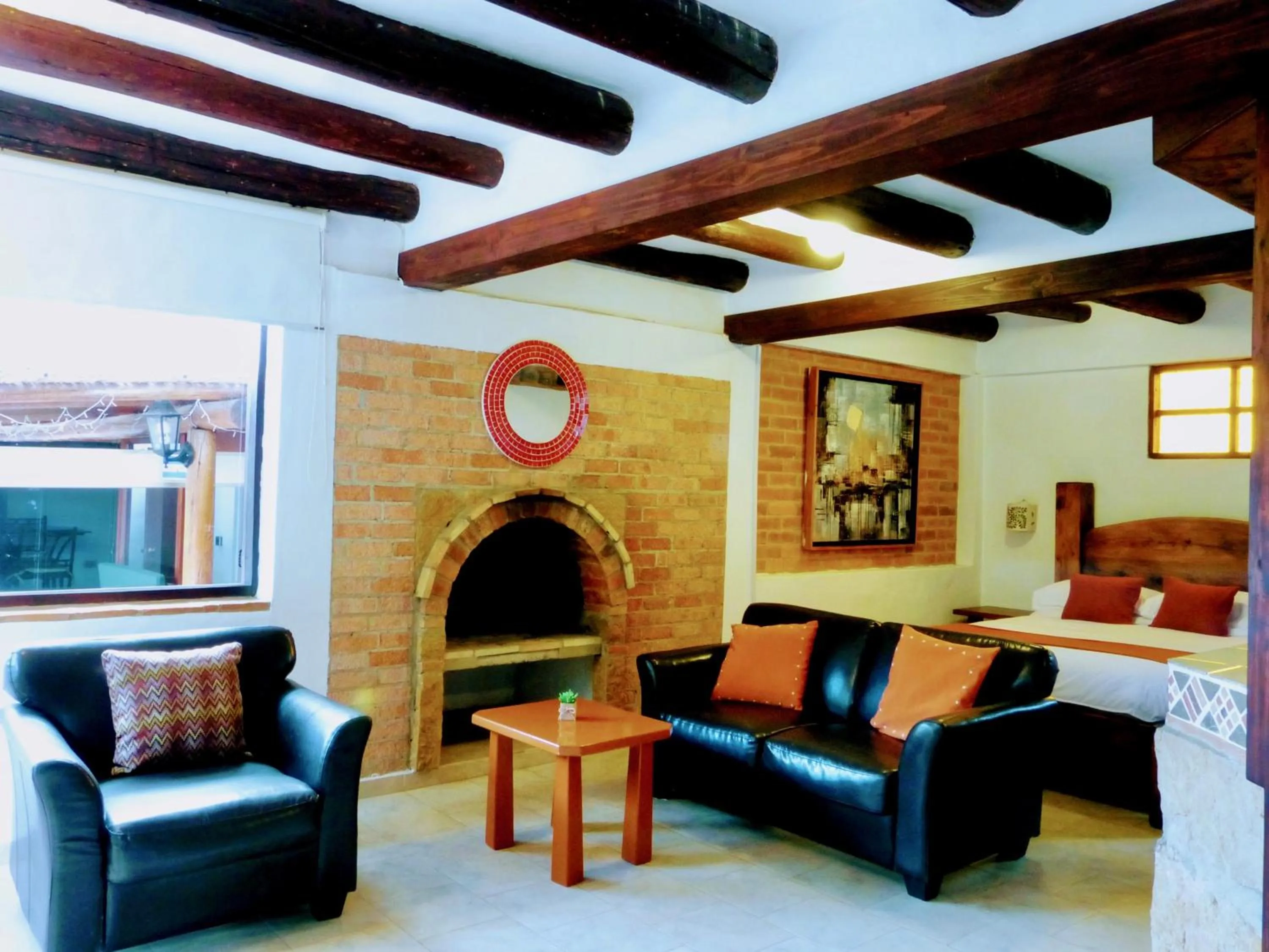 Living room in Bombon Hotel