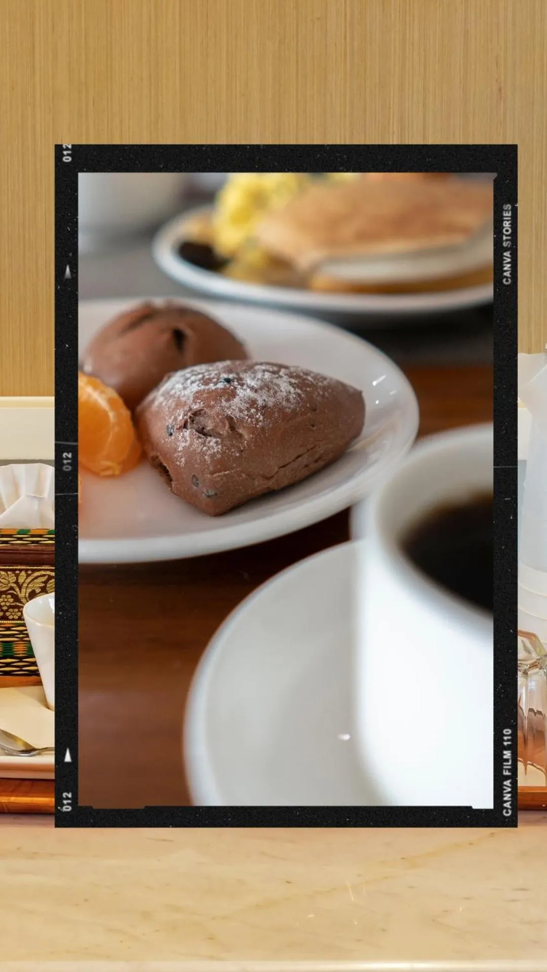 Restaurant/places to eat in Bombon Hotel