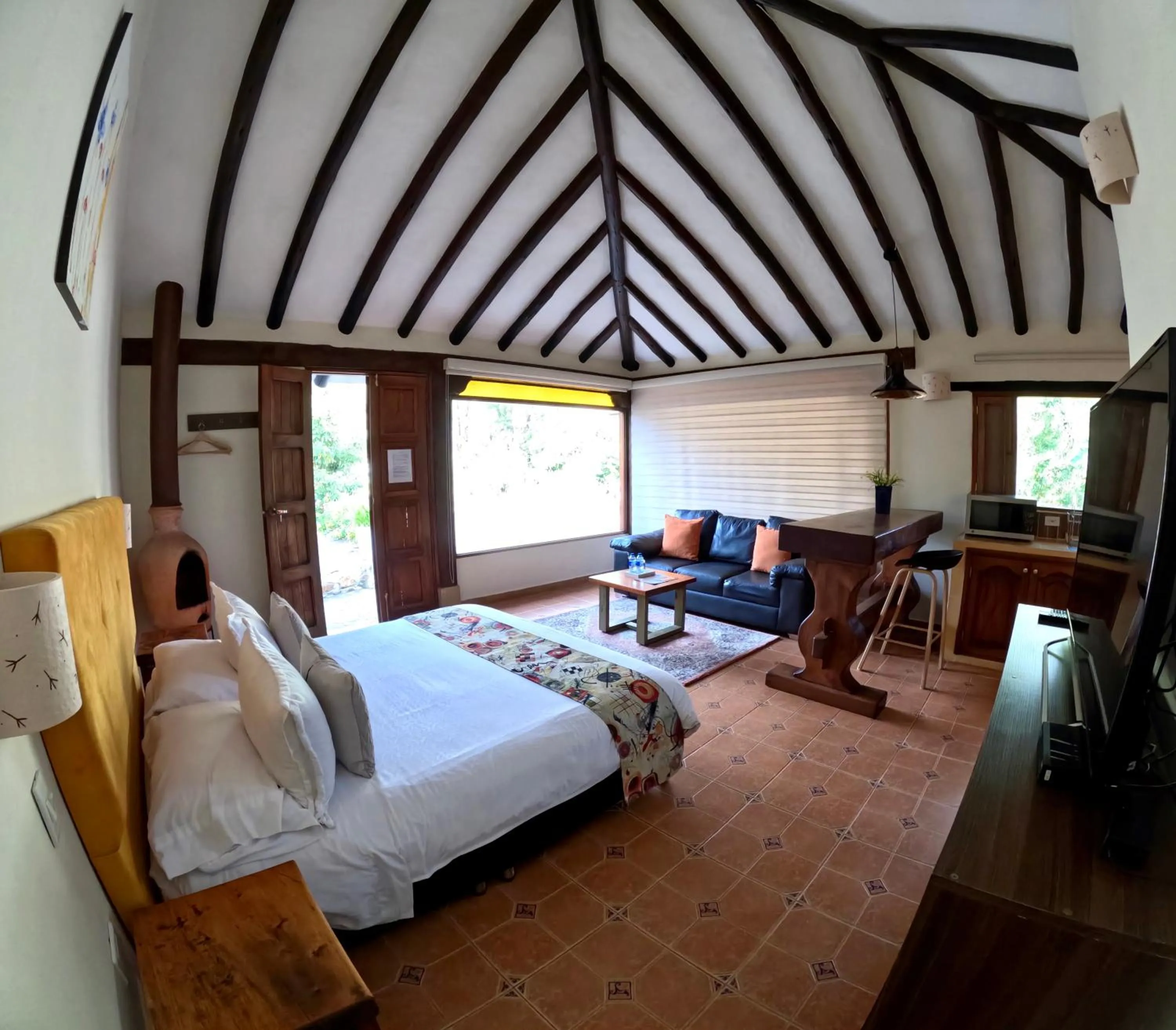 View (from property/room), Bed in Bombon Hotel