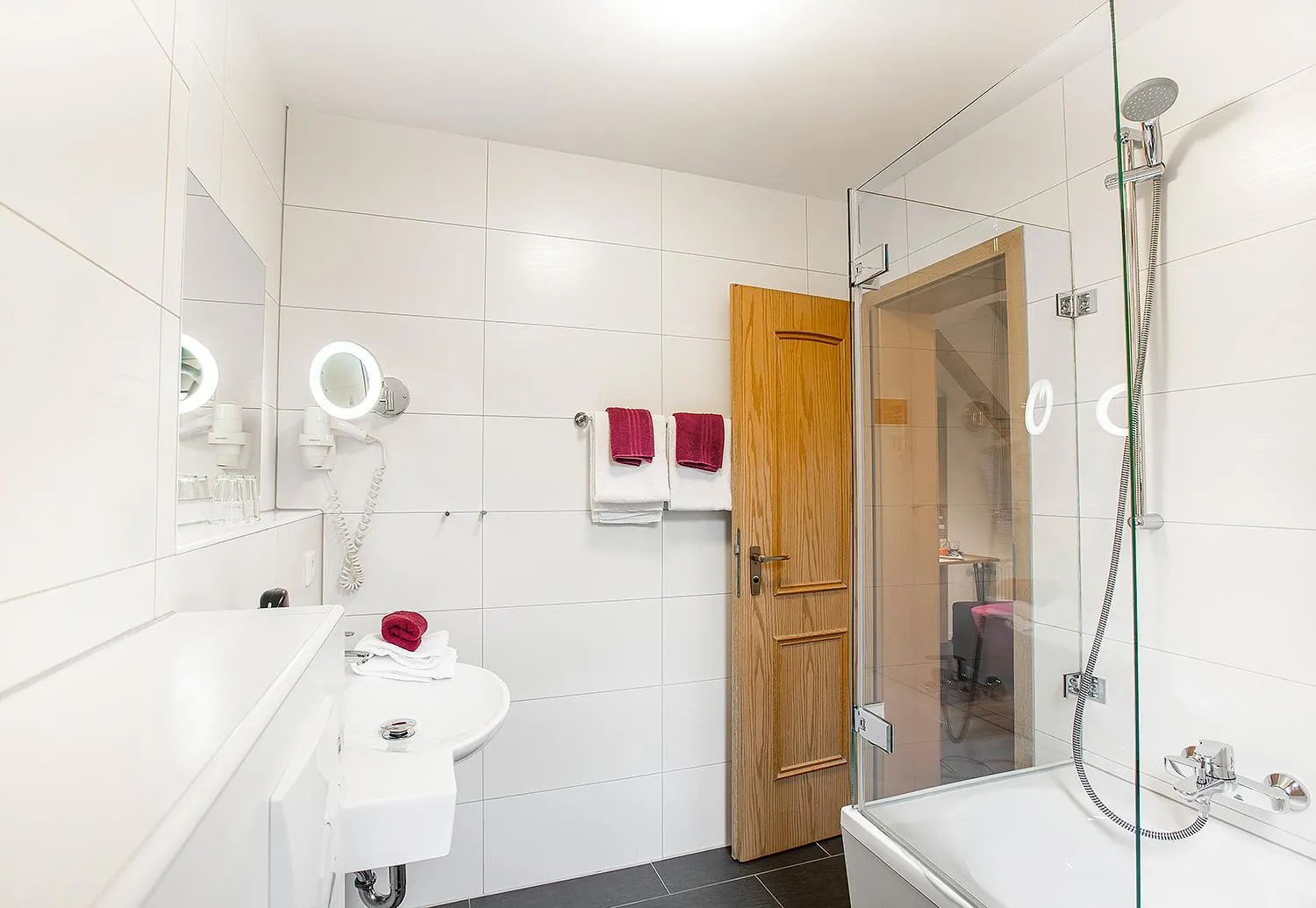 Bathroom in Hotel & Restaurant Lamm