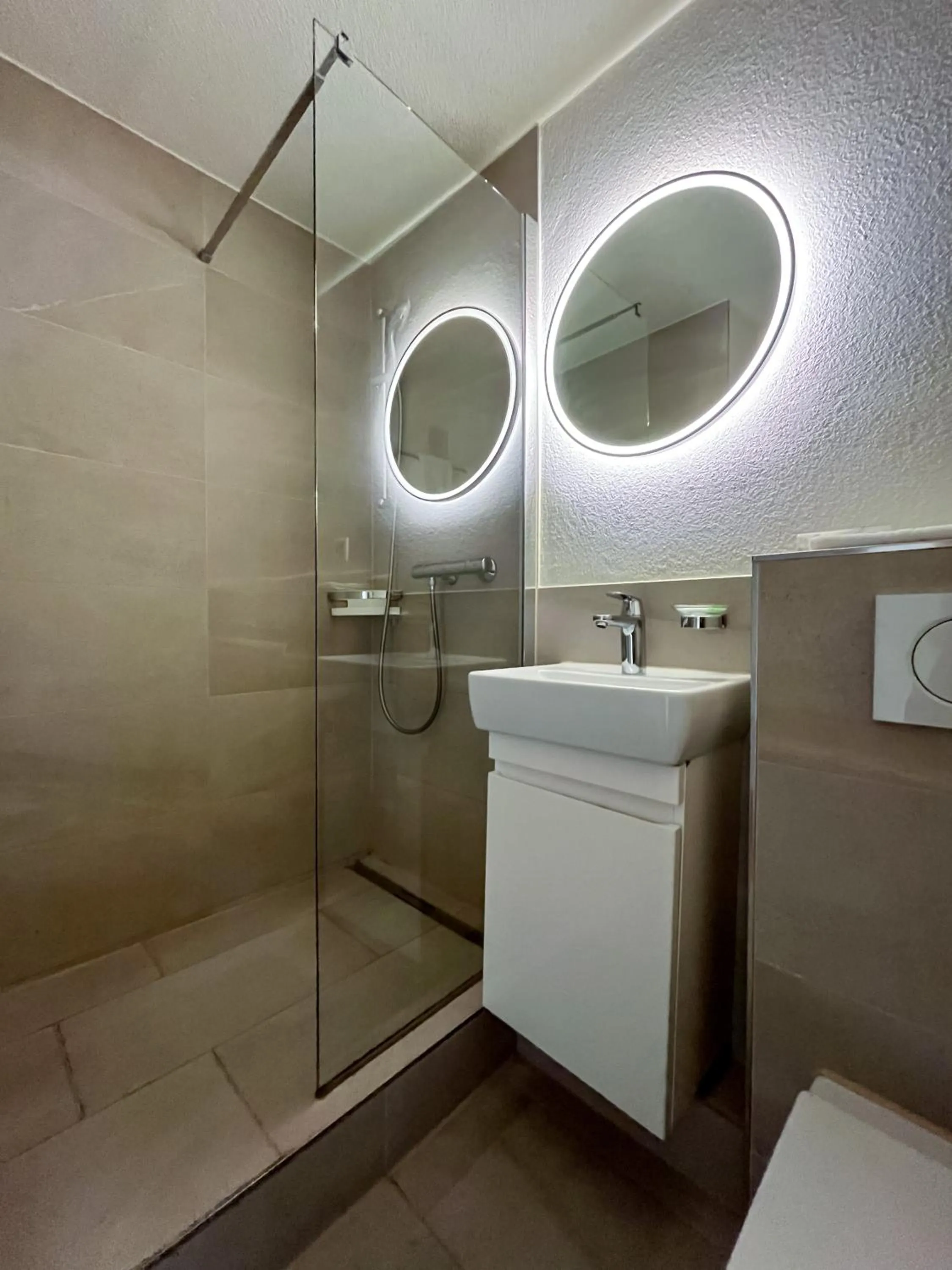 Shower in stattHotel