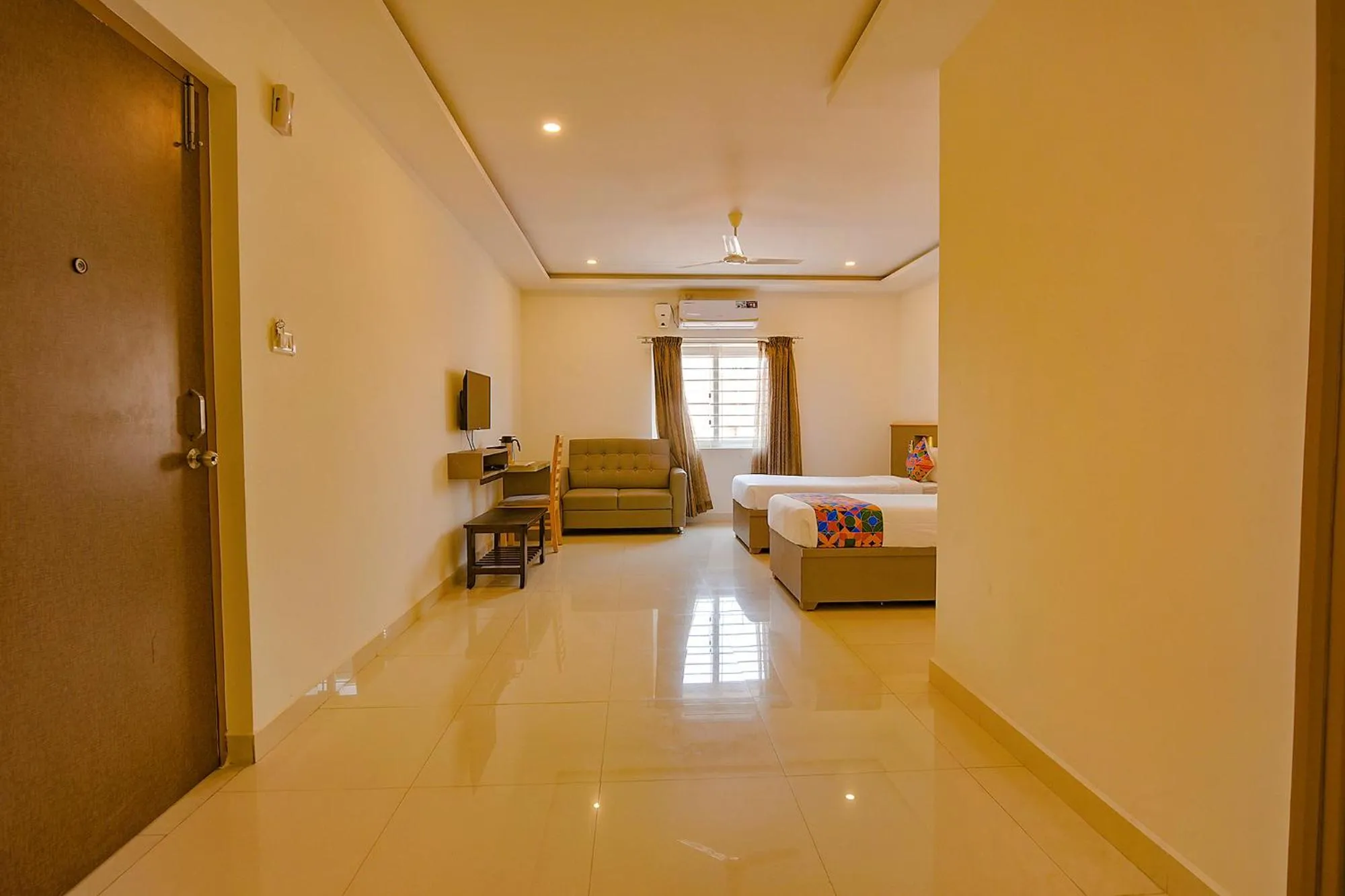 Bed in FabHotel Champion Gateway - Yelahanka