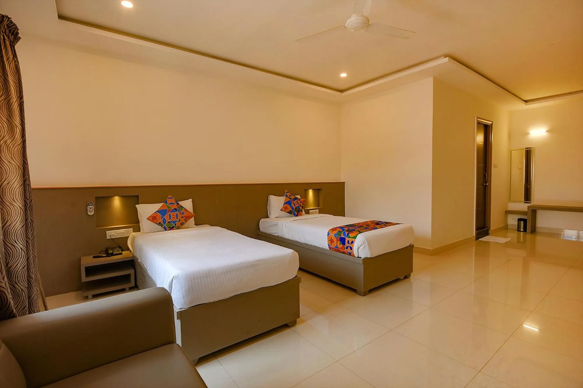 Bed in FabHotel Champion Gateway - Yelahanka