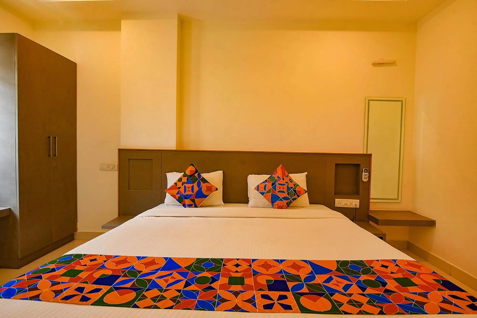 Bed in FabHotel Champion Gateway - Yelahanka