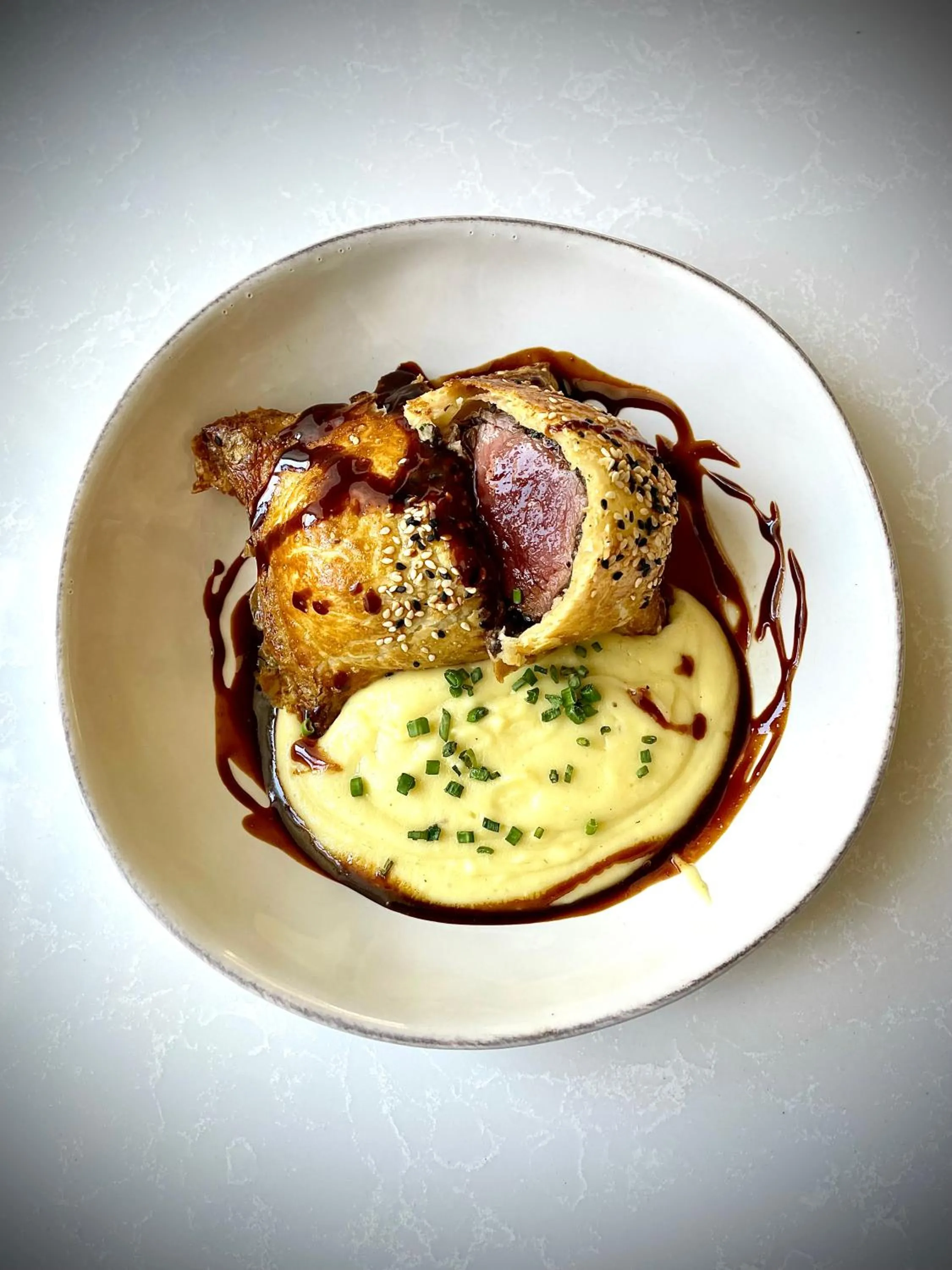 Restaurant/places to eat in Unfound Door - Design Hotel