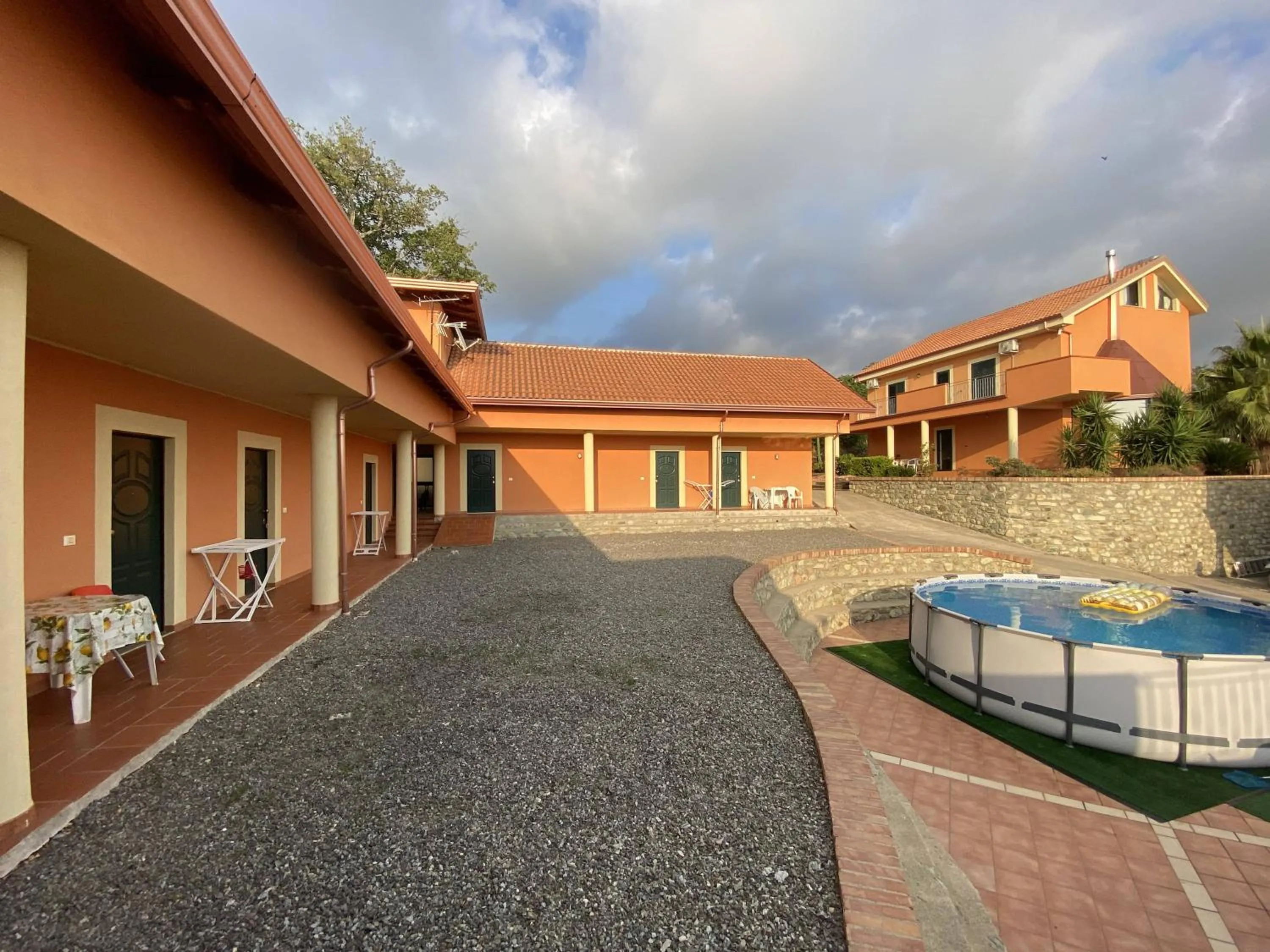 Property building in B&B Le Fravette