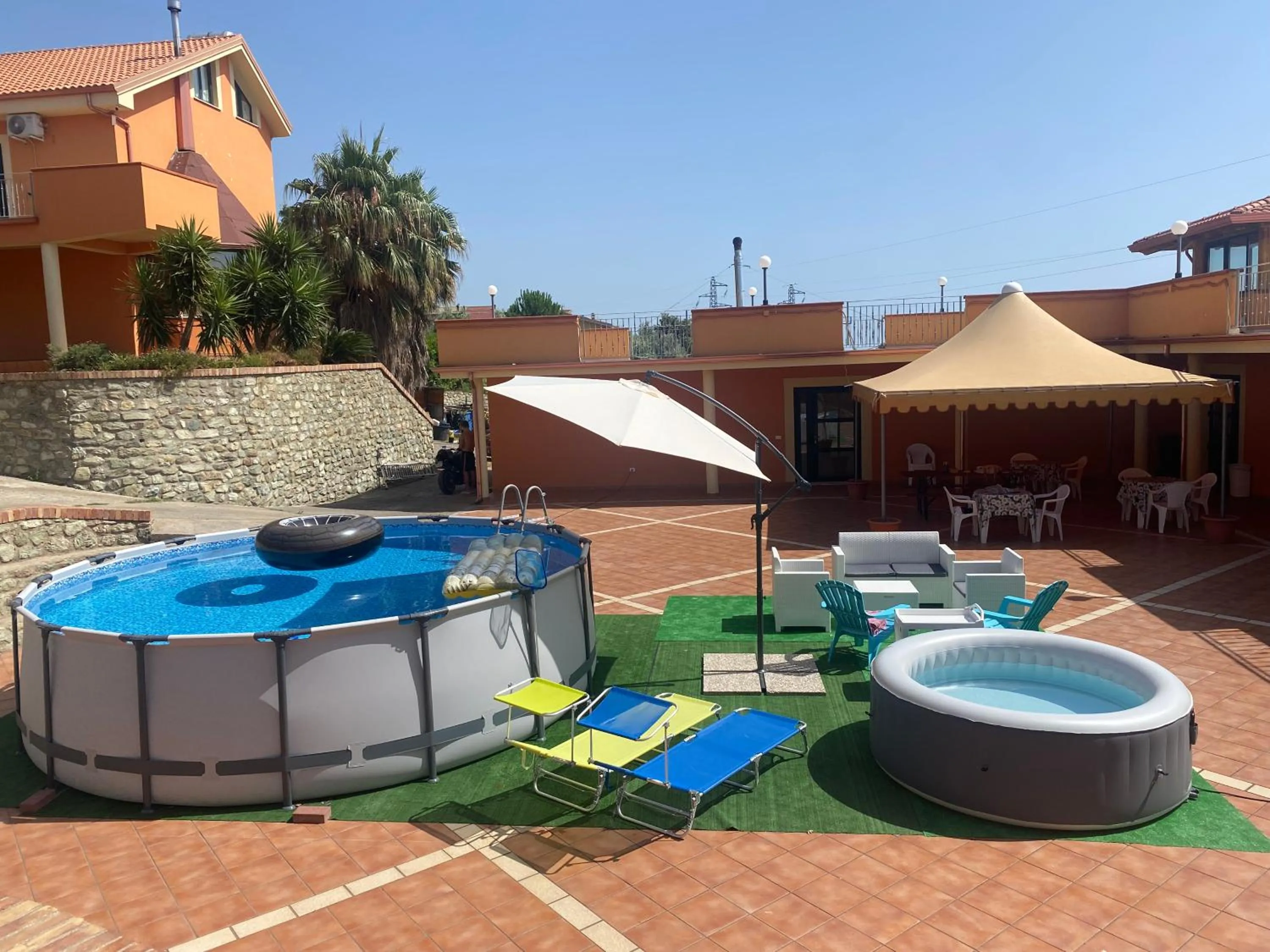 Property building in B&B Le Fravette