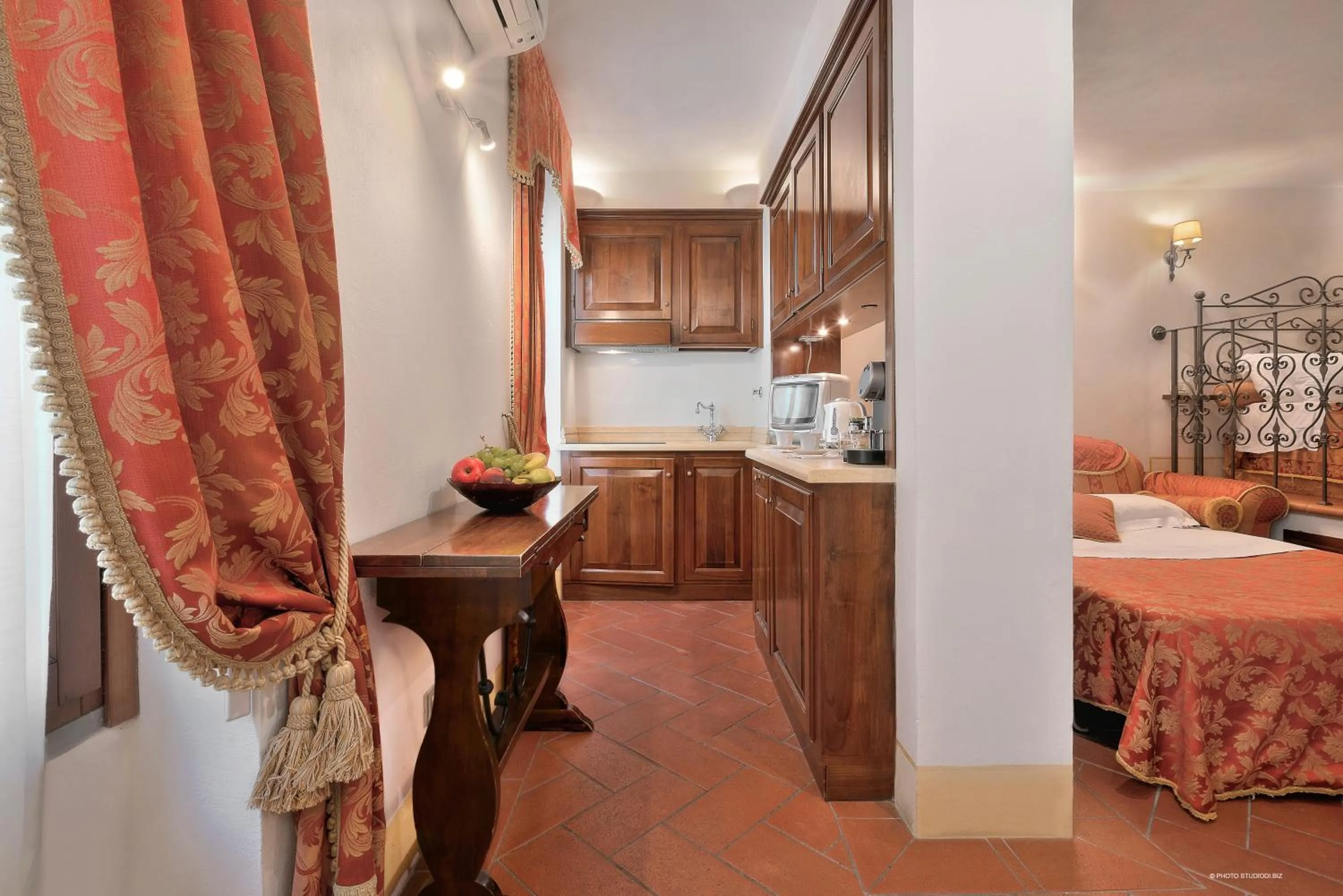 Kitchen or kitchenette in First of Florence