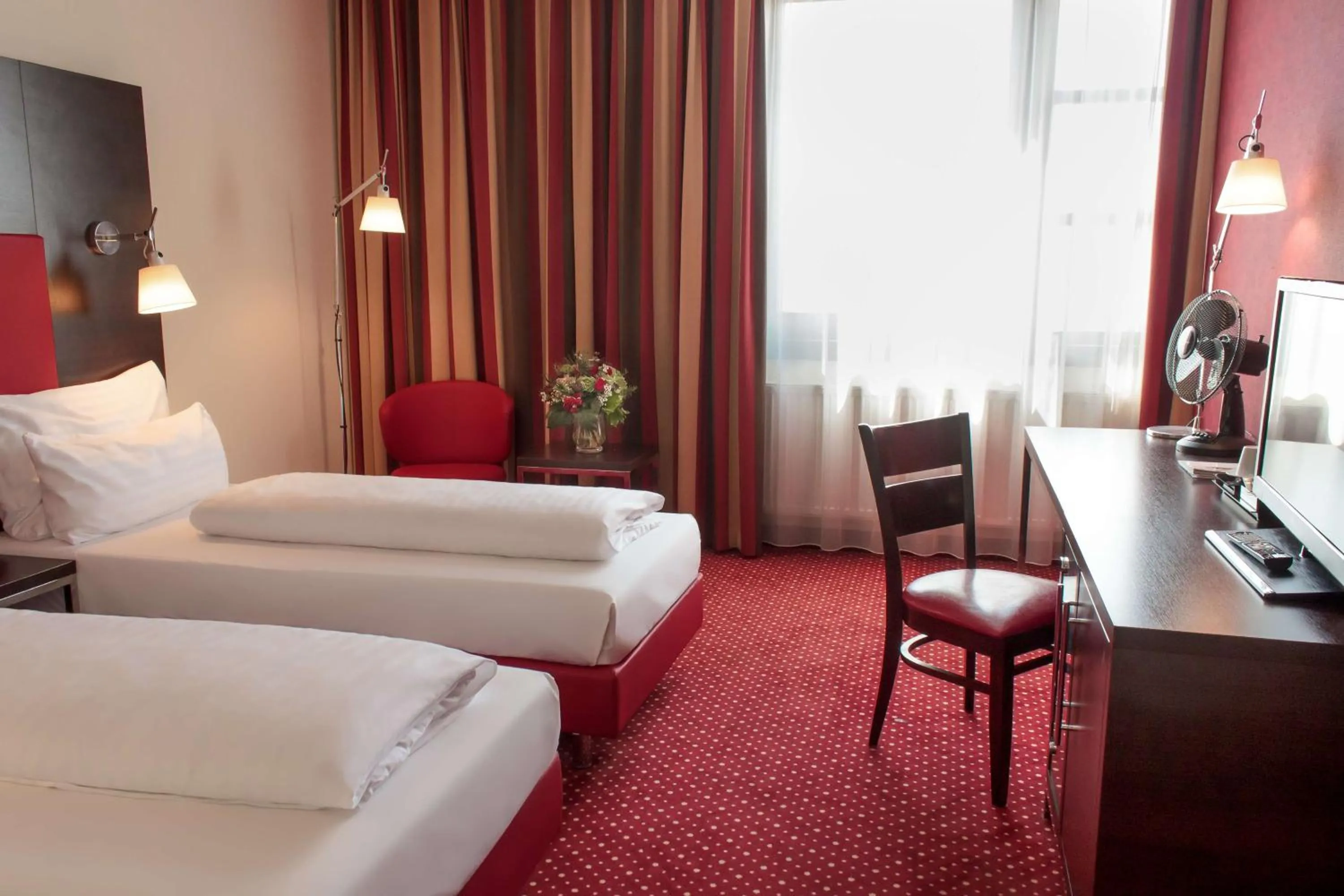 Bedroom, Bed in Best Western Plaza Hotel Wels
