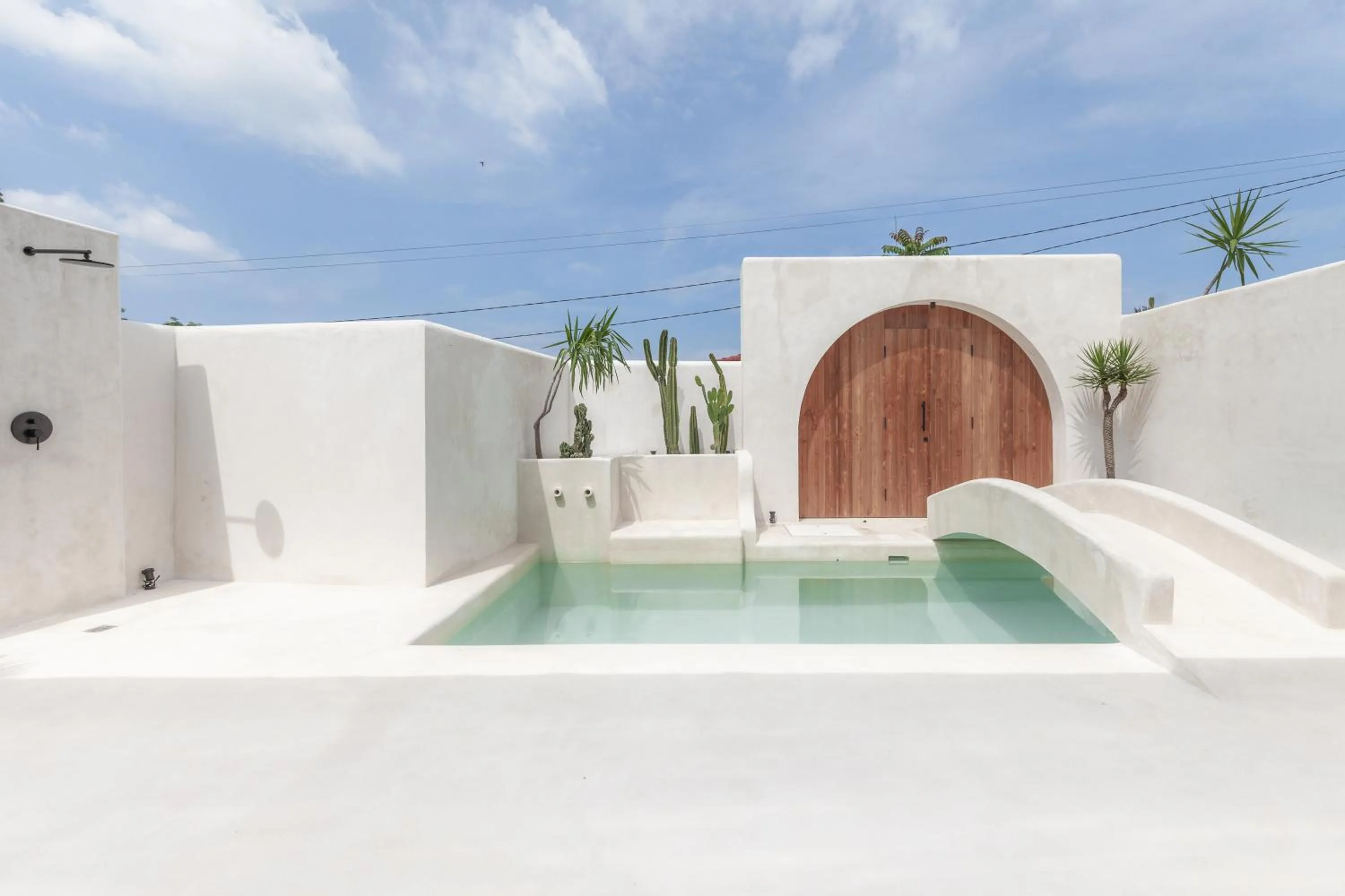 Property building in YUCCA villas