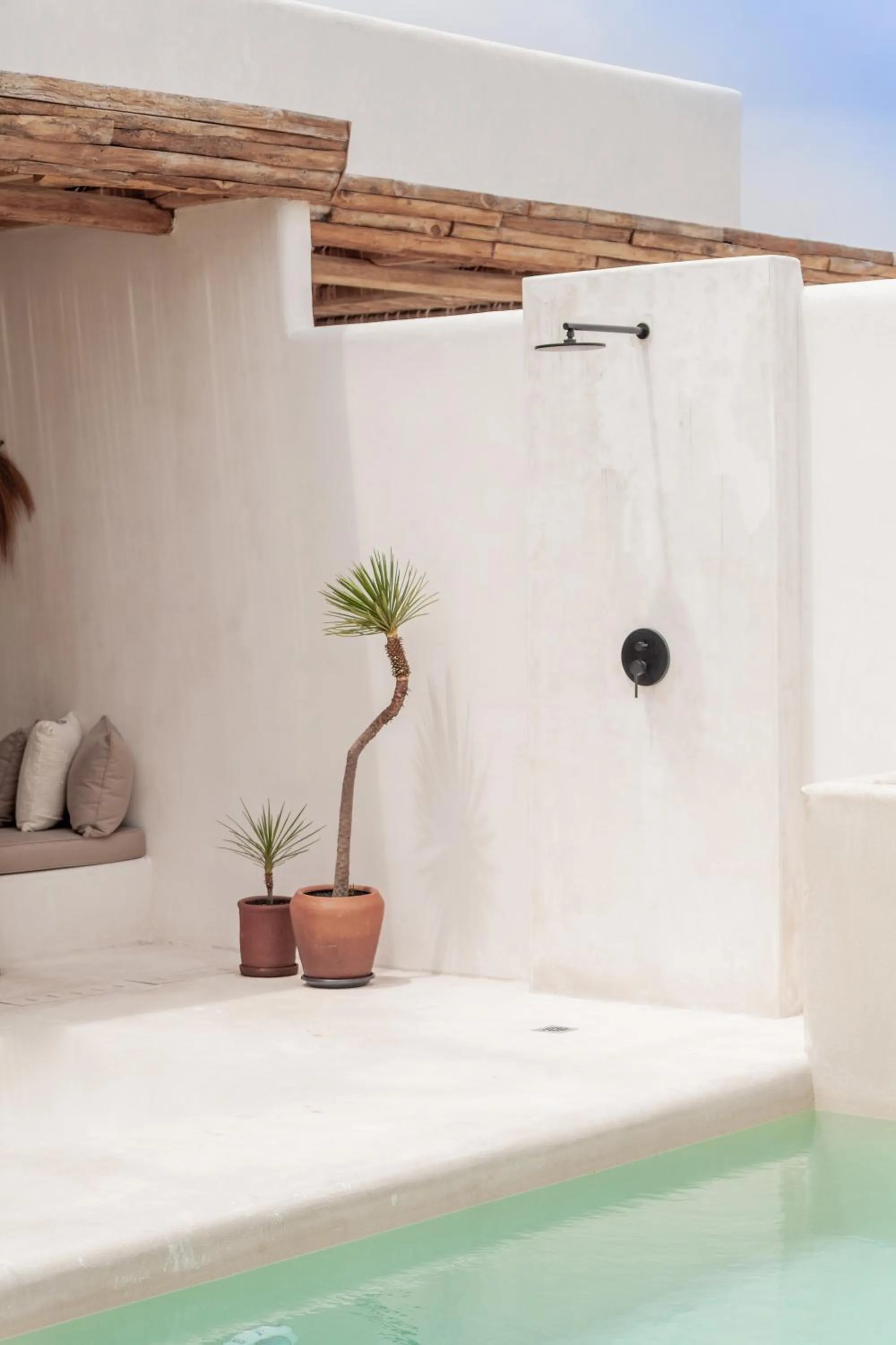 Shower in YUCCA villas