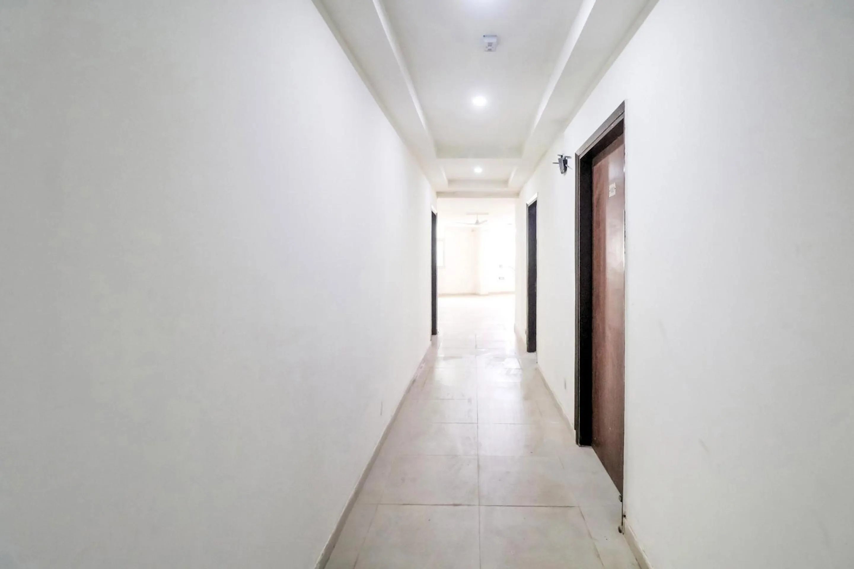 Bedroom in Collection O Mahavir Enclave Near Dashrath Puri Metro Station