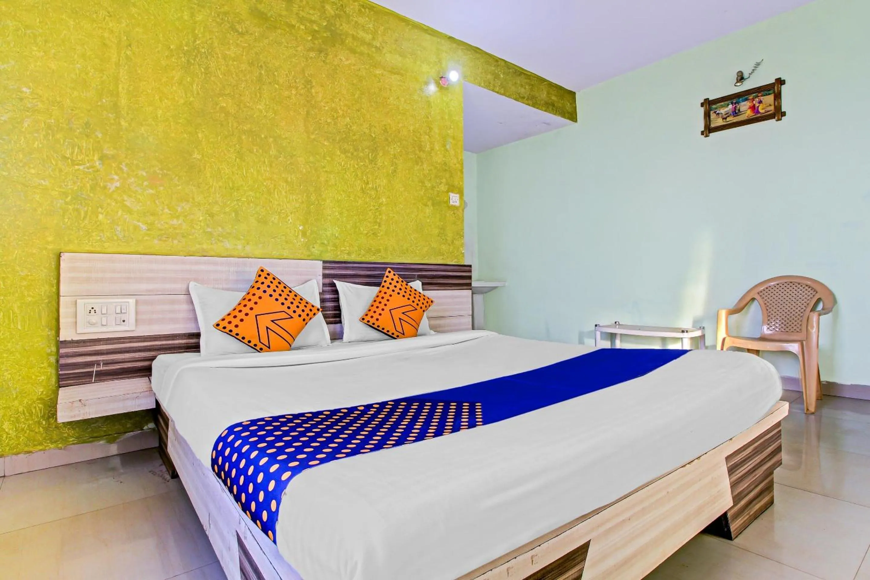 Bedroom in SPOT ON Shreekrupa