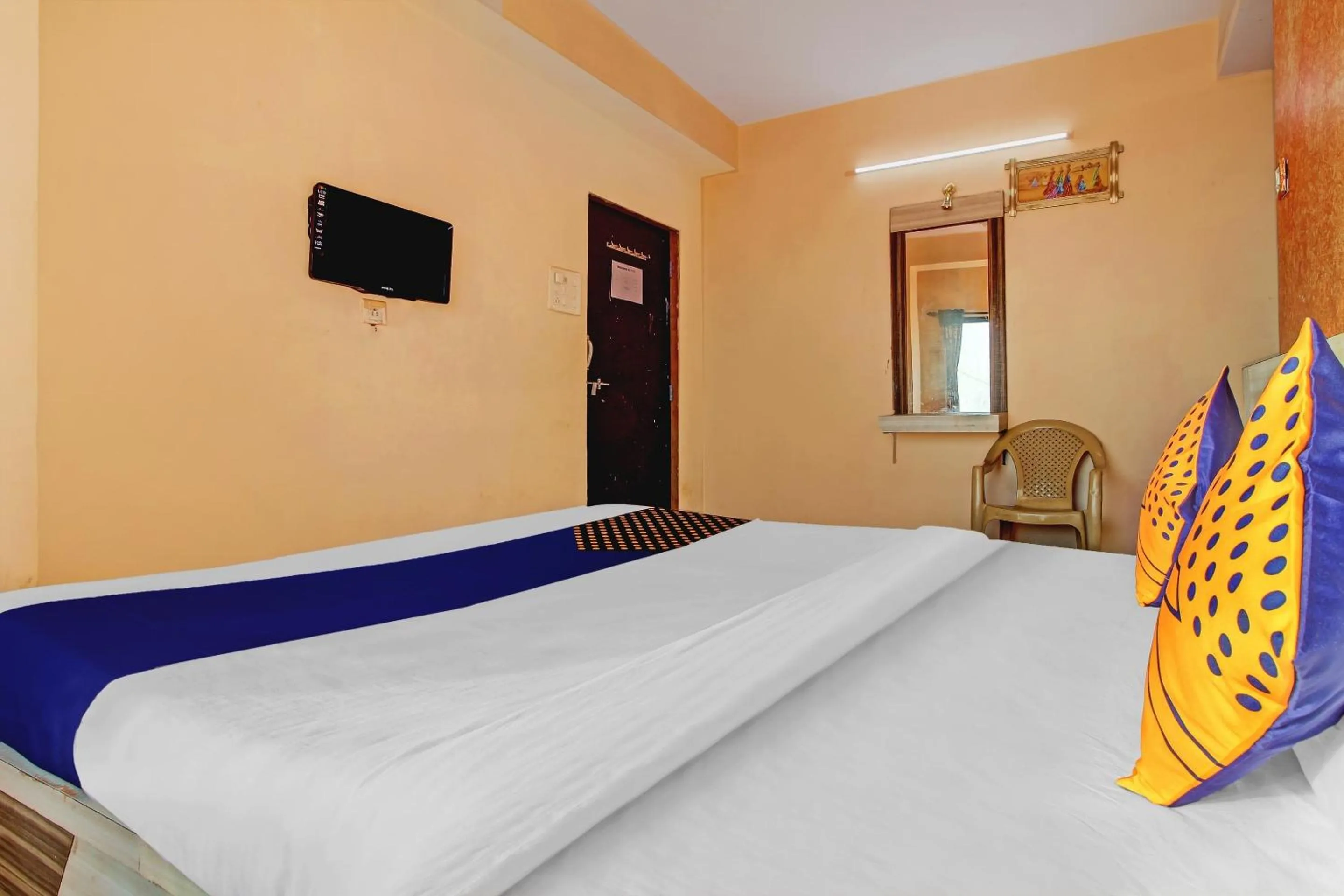 Bedroom in SPOT ON Shreekrupa