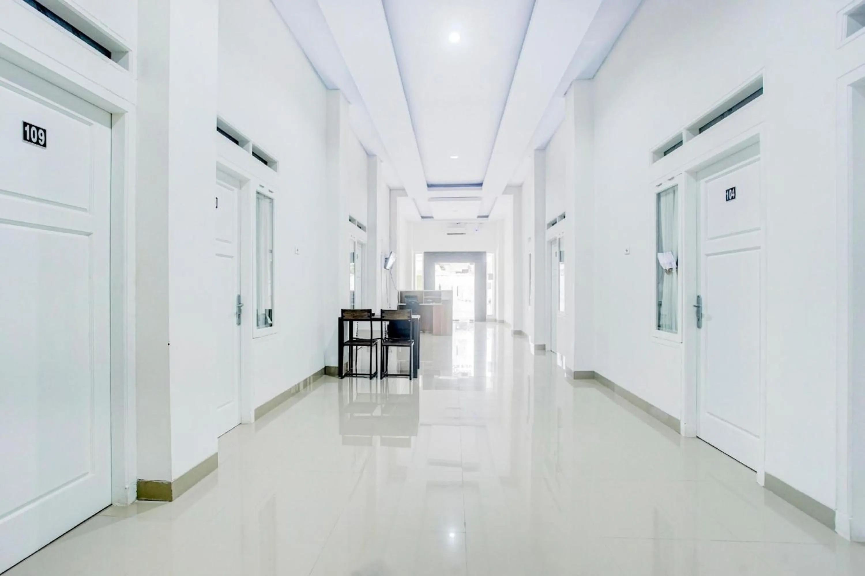 Area and facilities in Hotel O Sukarame Near Imanuel Hospital Way Halim Formerly Hotel Griya Bawean