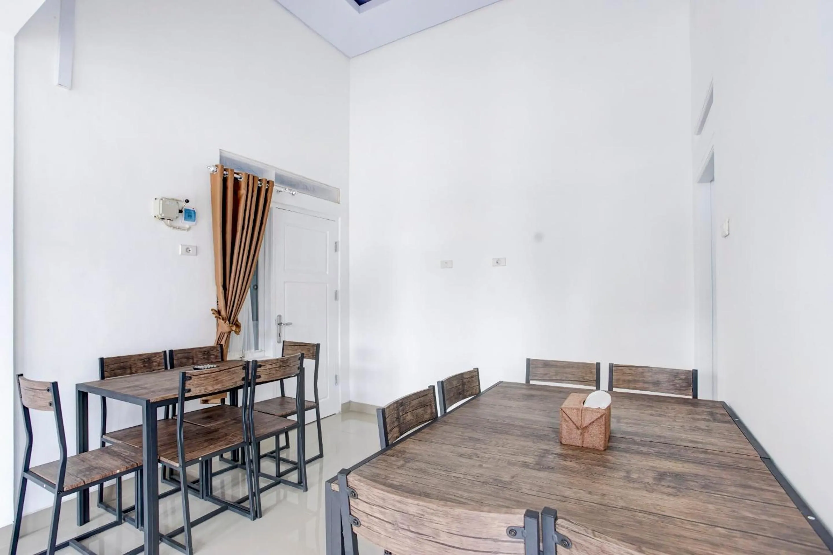 Lobby or reception in RedDoorz Plus Syariah near Exit Toll ITERA Lampung 2