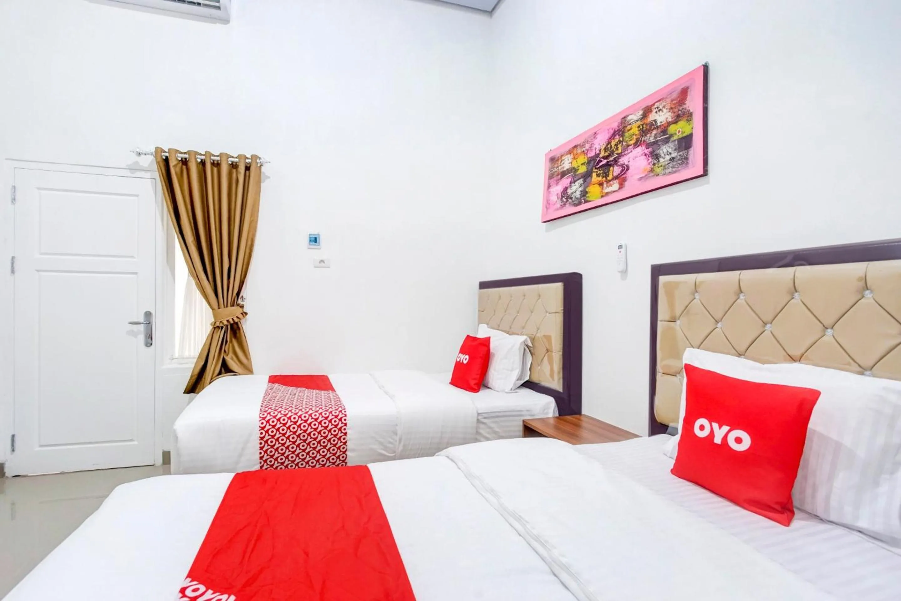 Bedroom, Bed in RedDoorz Plus Syariah near Exit Toll ITERA Lampung 2