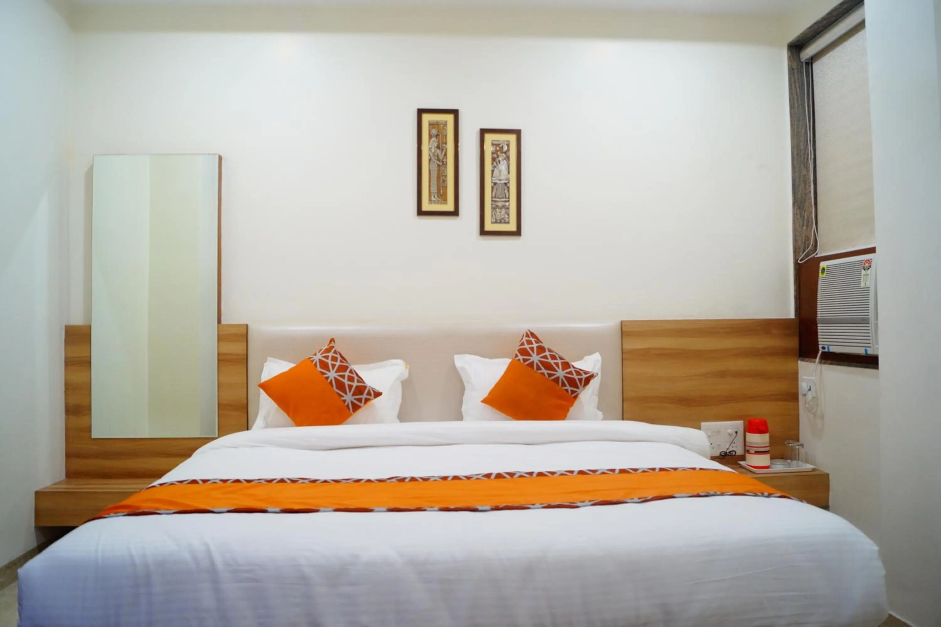 Bed in Hotel Shree Shyam International
