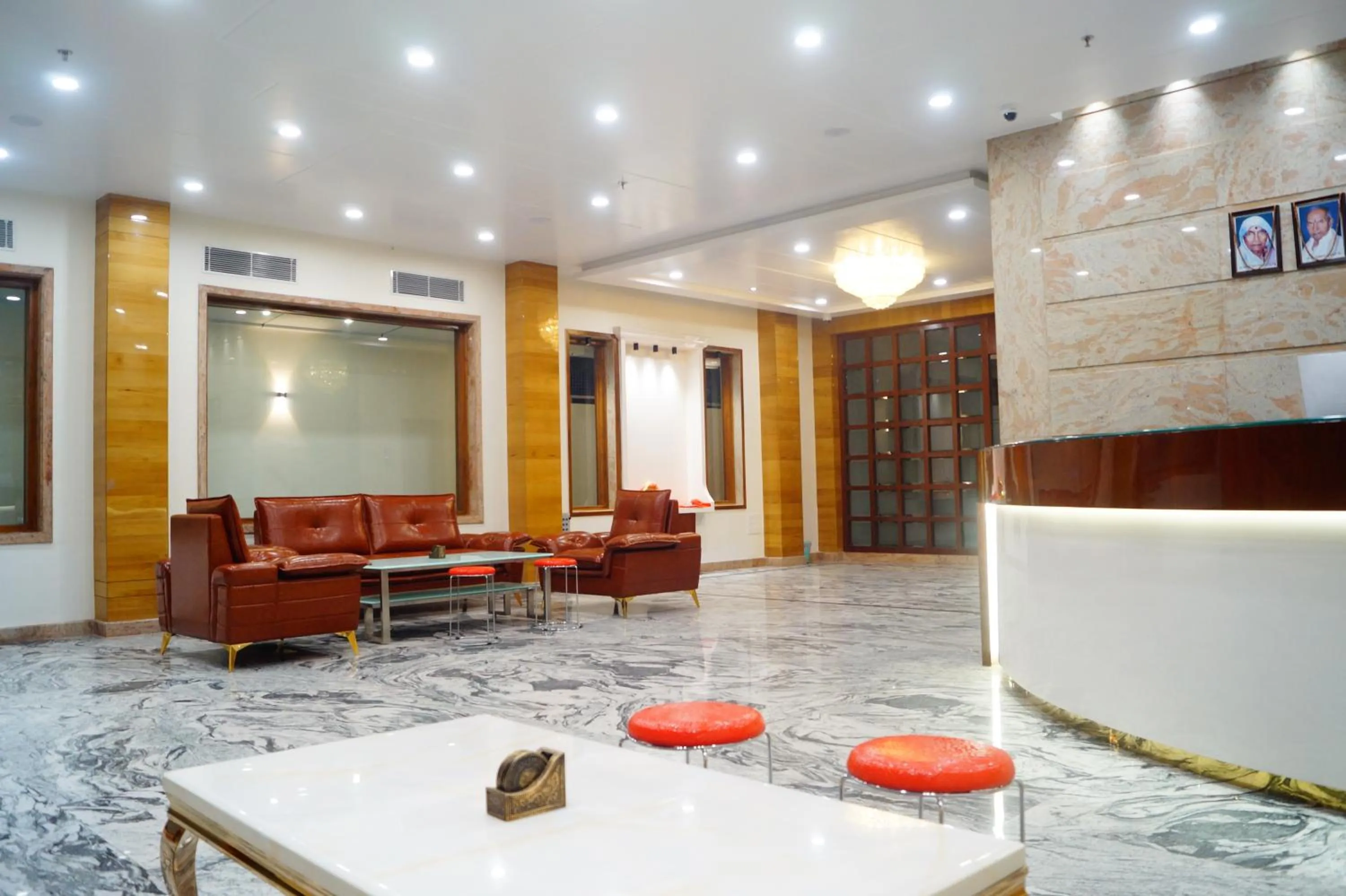 Lobby or reception in Hotel Shree Shyam International