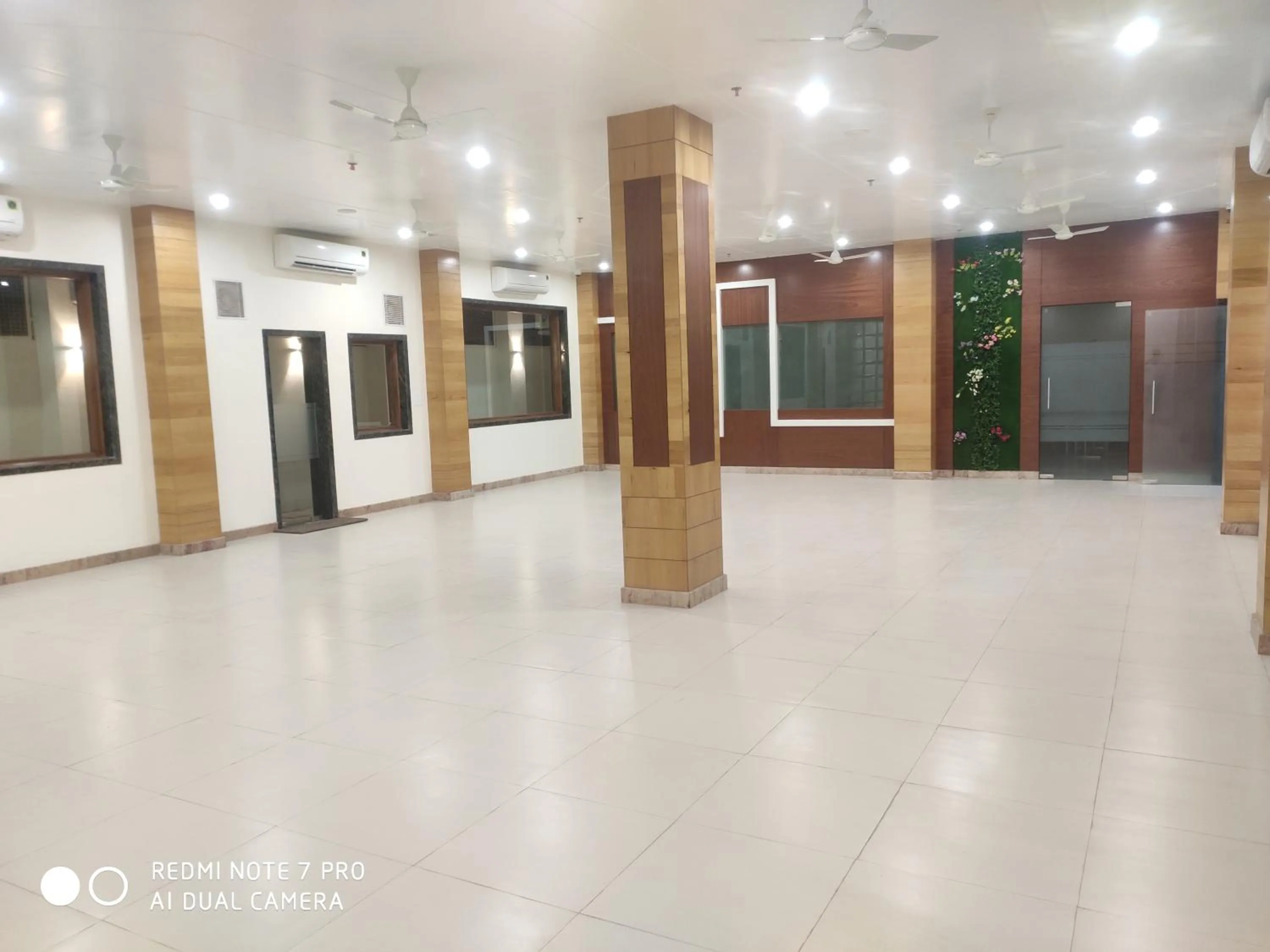 Lobby or reception in Hotel Shree Shyam International