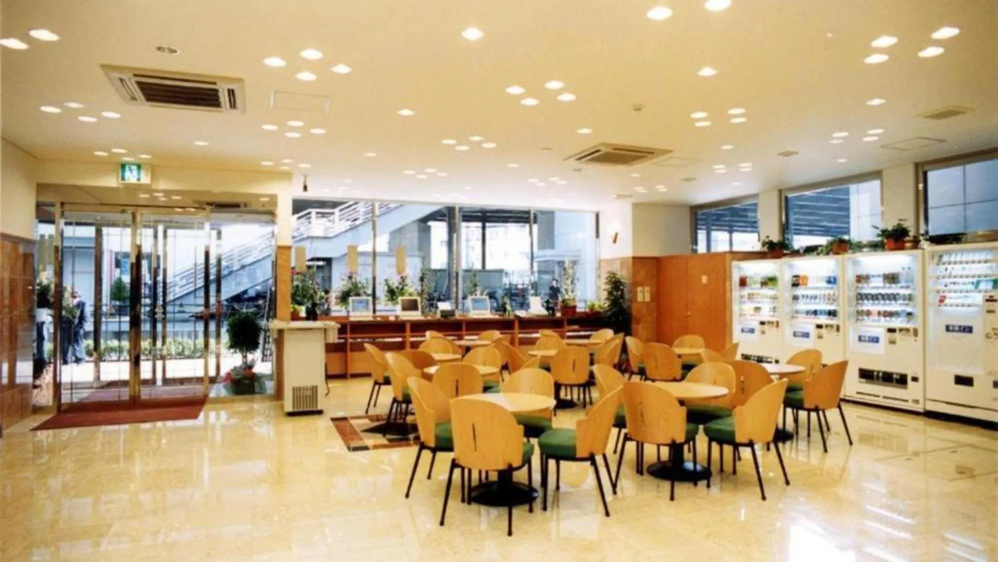 Lobby or reception in Toyoko Inn Shin-yokohama Ekimae Shinkan