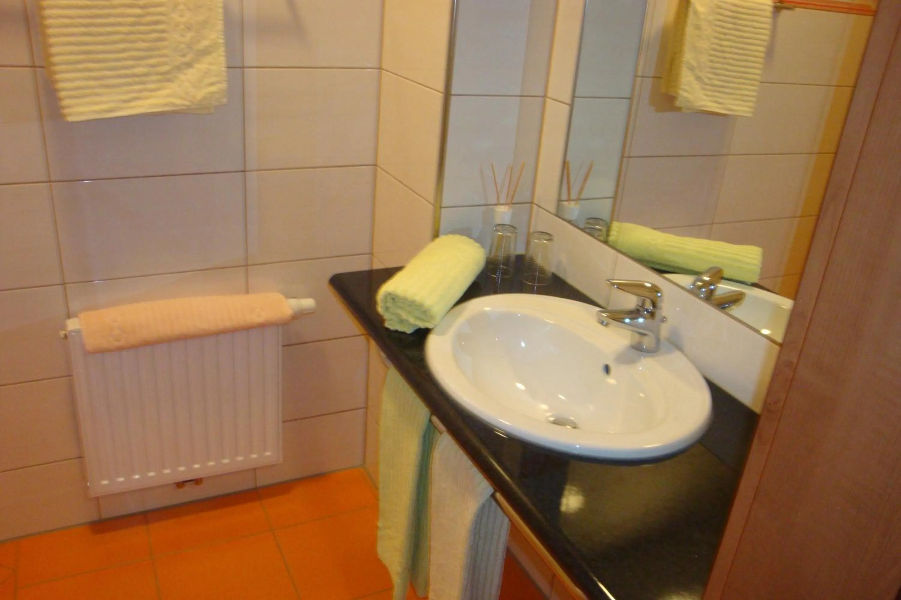 Bathroom in ROTHSEE Hotel