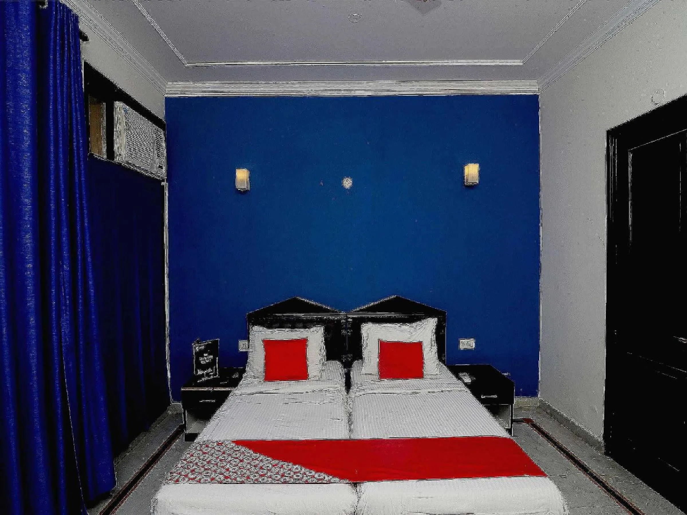 Bedroom, Bed in Hotel O Golden Cafe