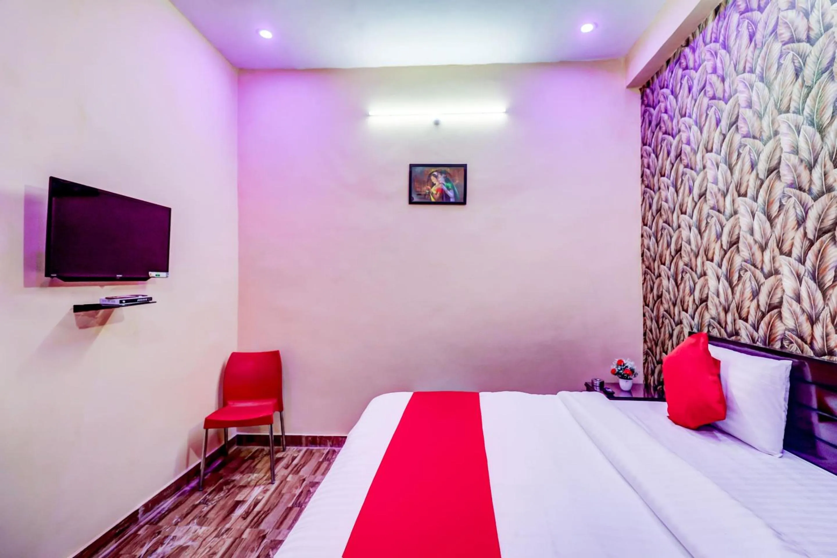 Bedroom, Bed in Hotel O R K RESIDENCY SGPGI