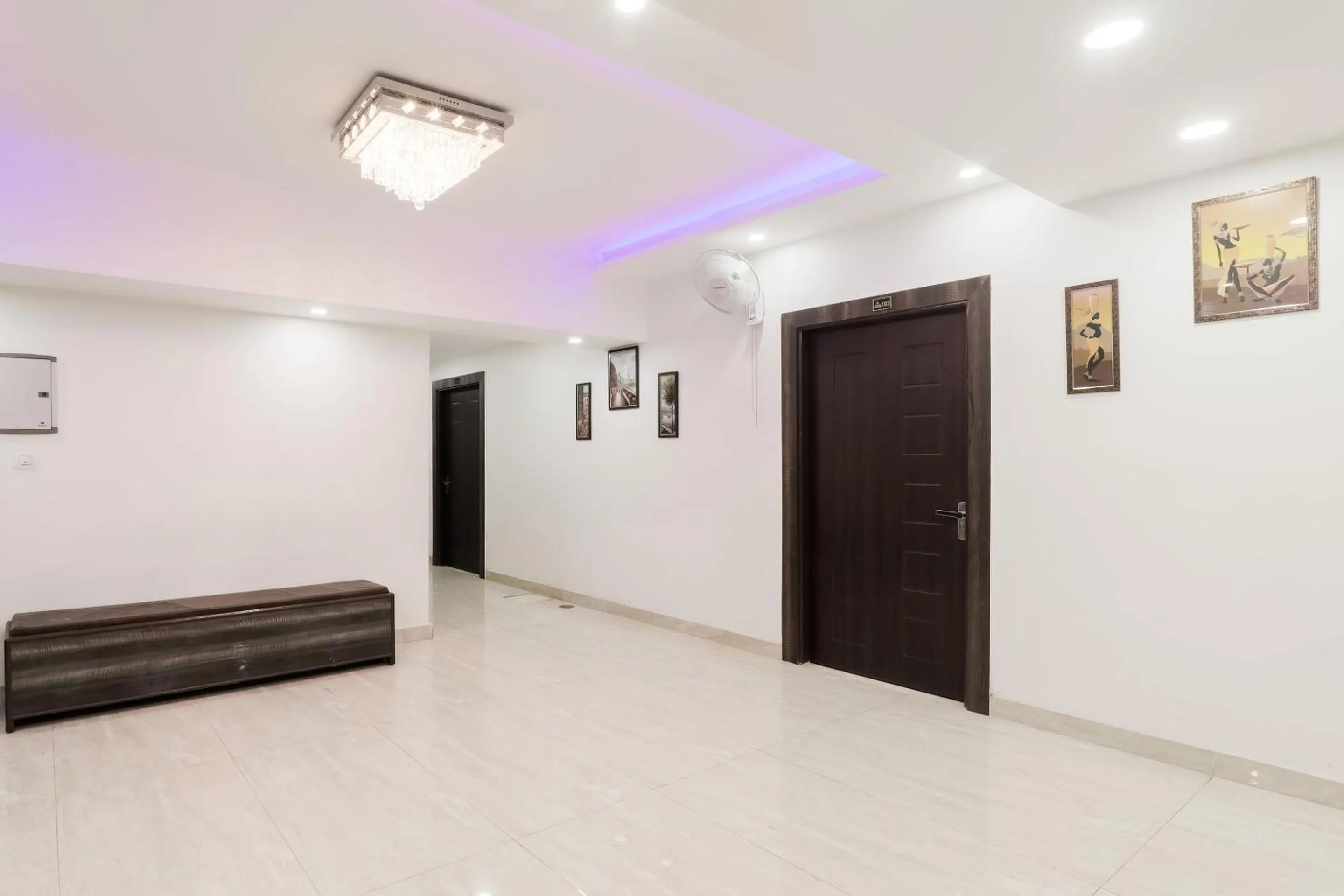 Lobby or reception in Hotel O The Maharaja Inn