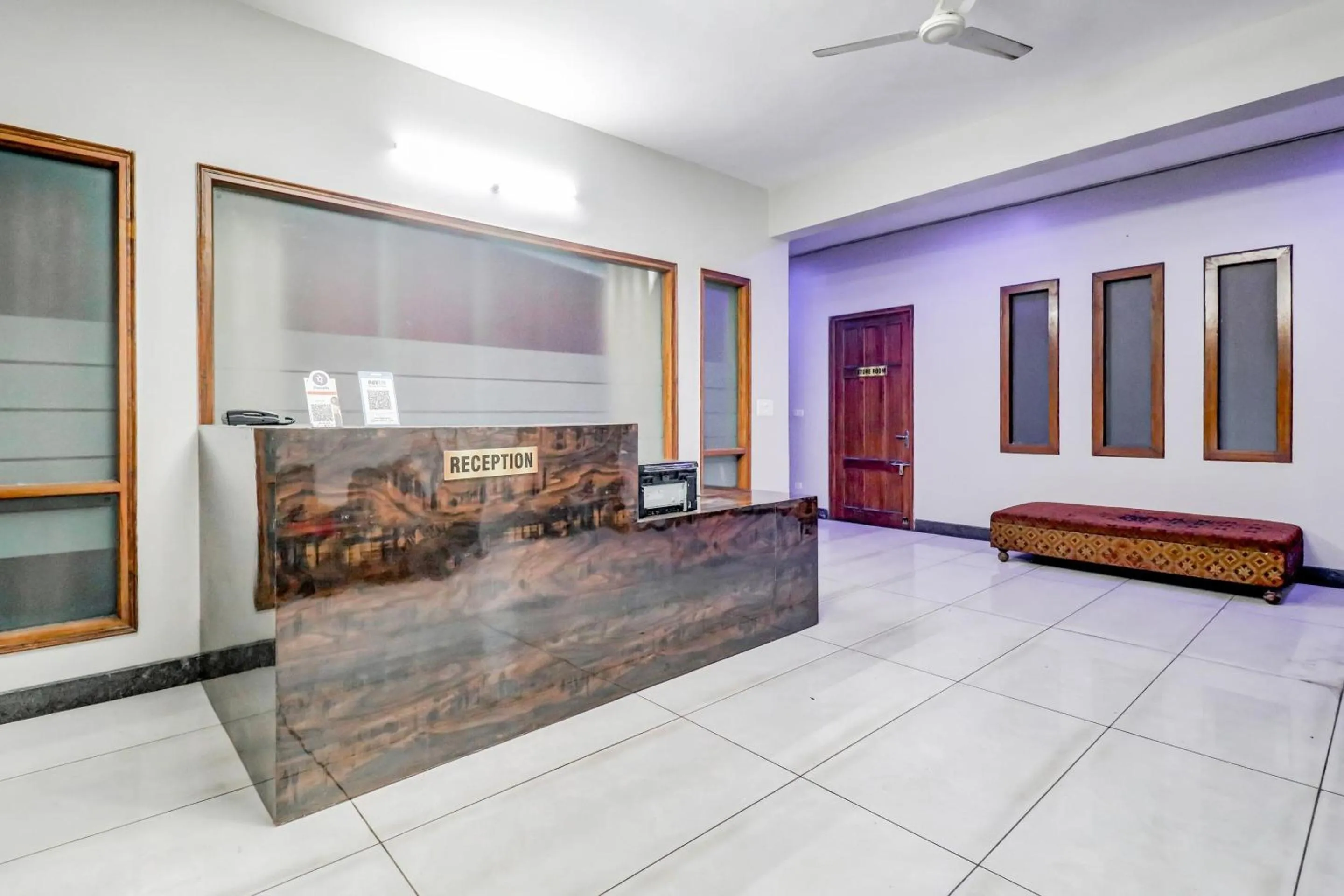 Lobby or reception in Hotel O by OYO Tokyo