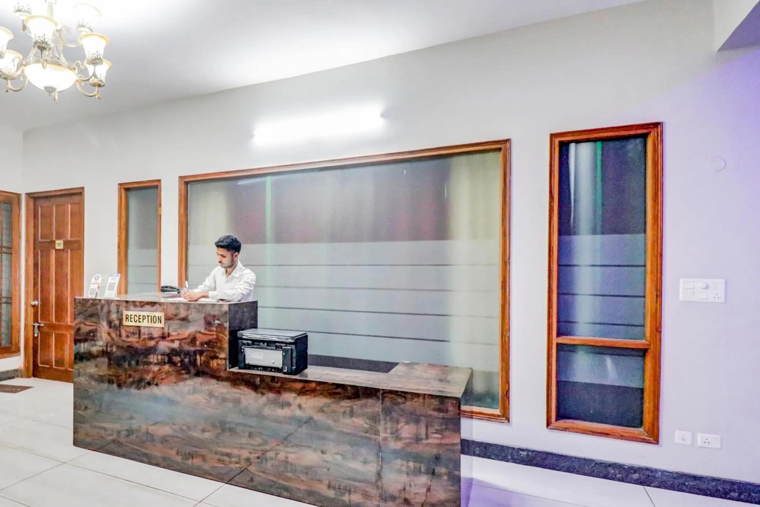 Lobby or reception in Hotel O by OYO Tokyo